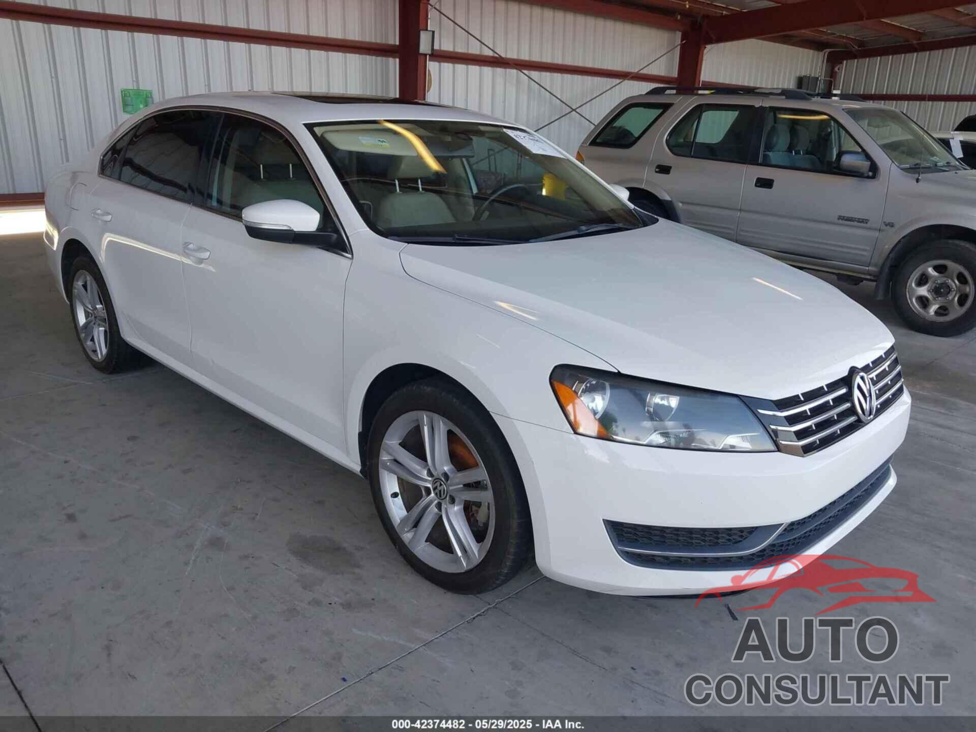 VOLKSWAGEN PASSAT 2014 - 1VWBN7A3XEC087730