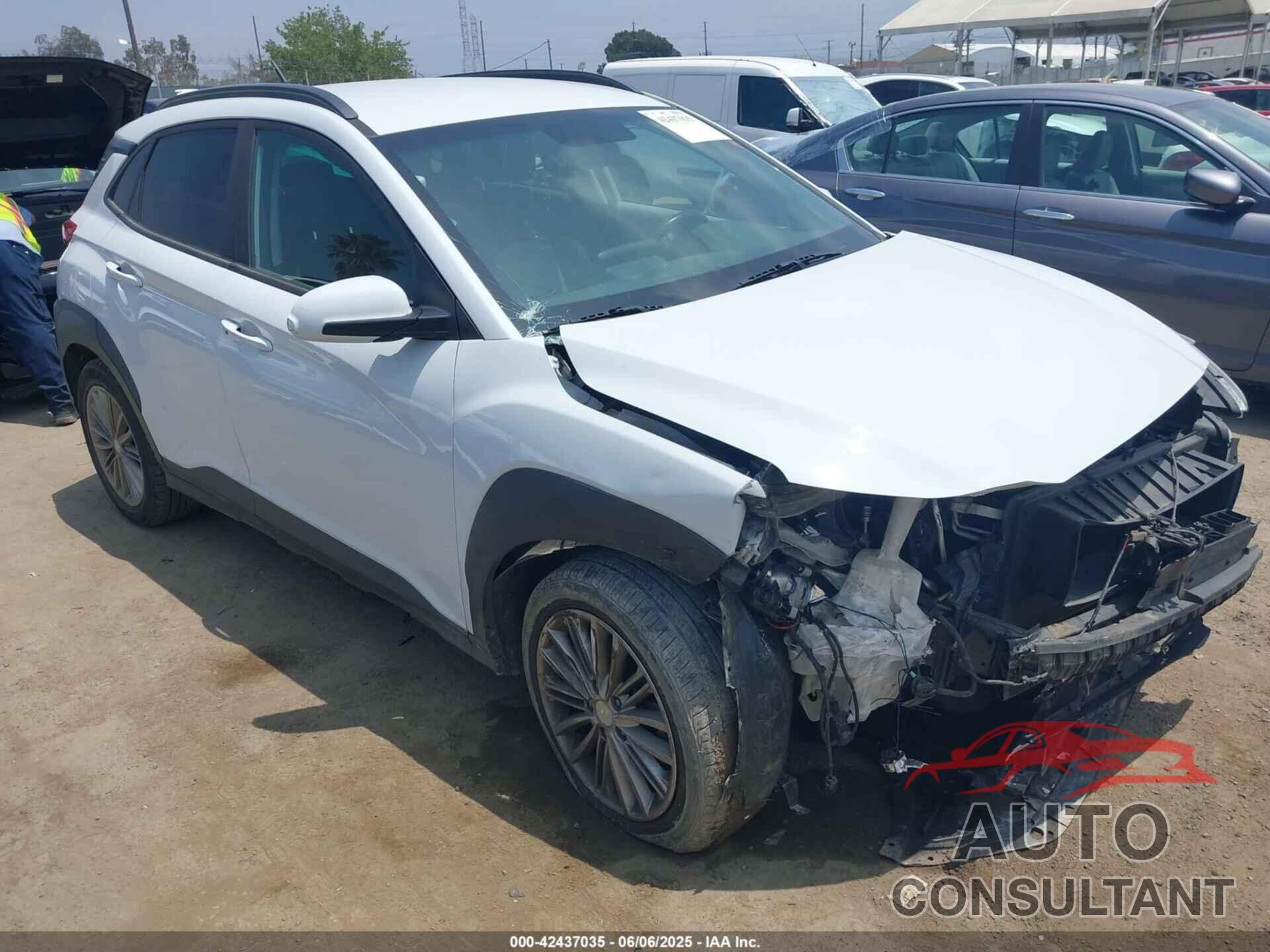 HYUNDAI KONA 2018 - KM8K22AA8JU164916