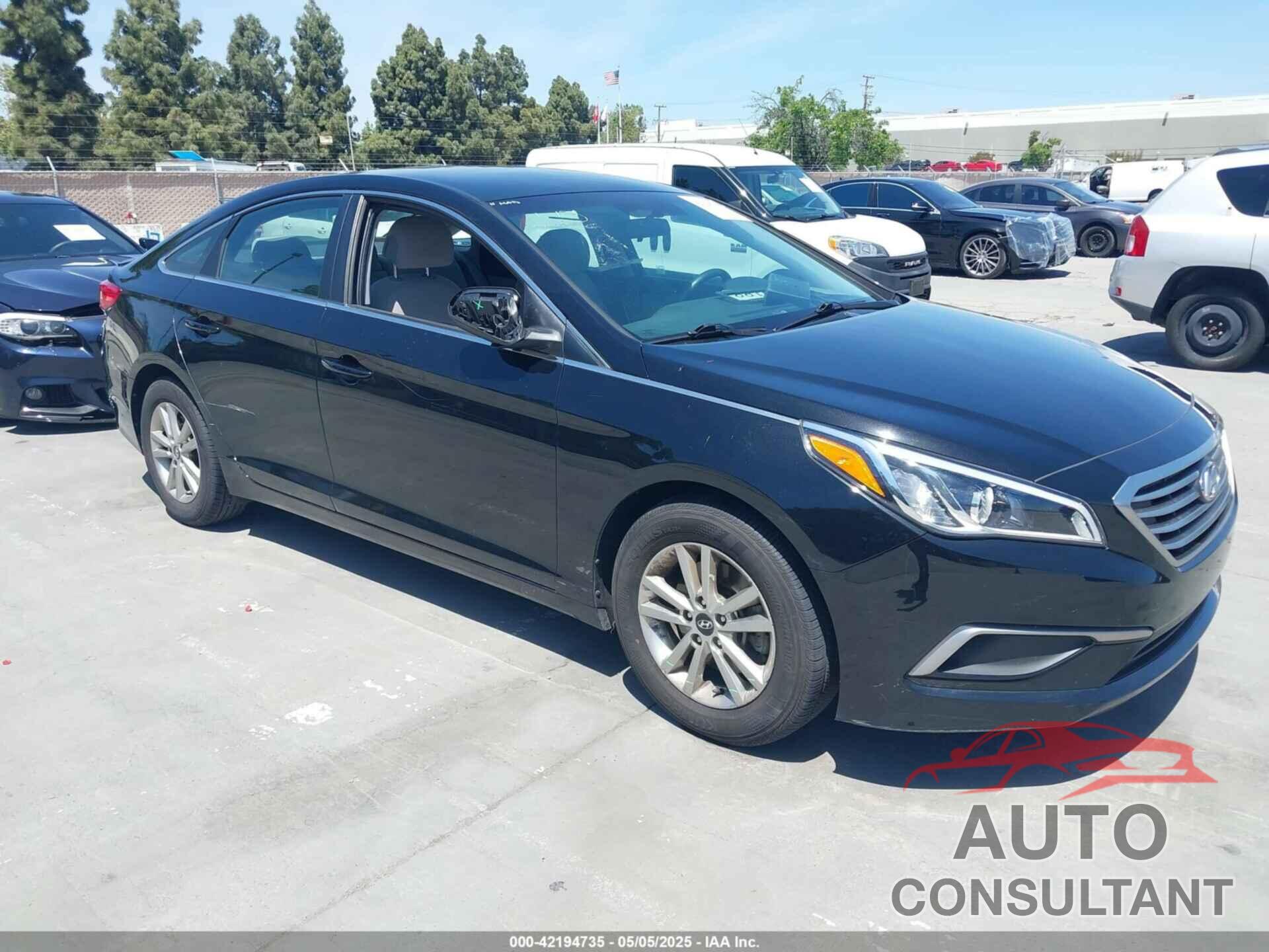 HYUNDAI SONATA 2017 - 5NPE24AF3HH558515