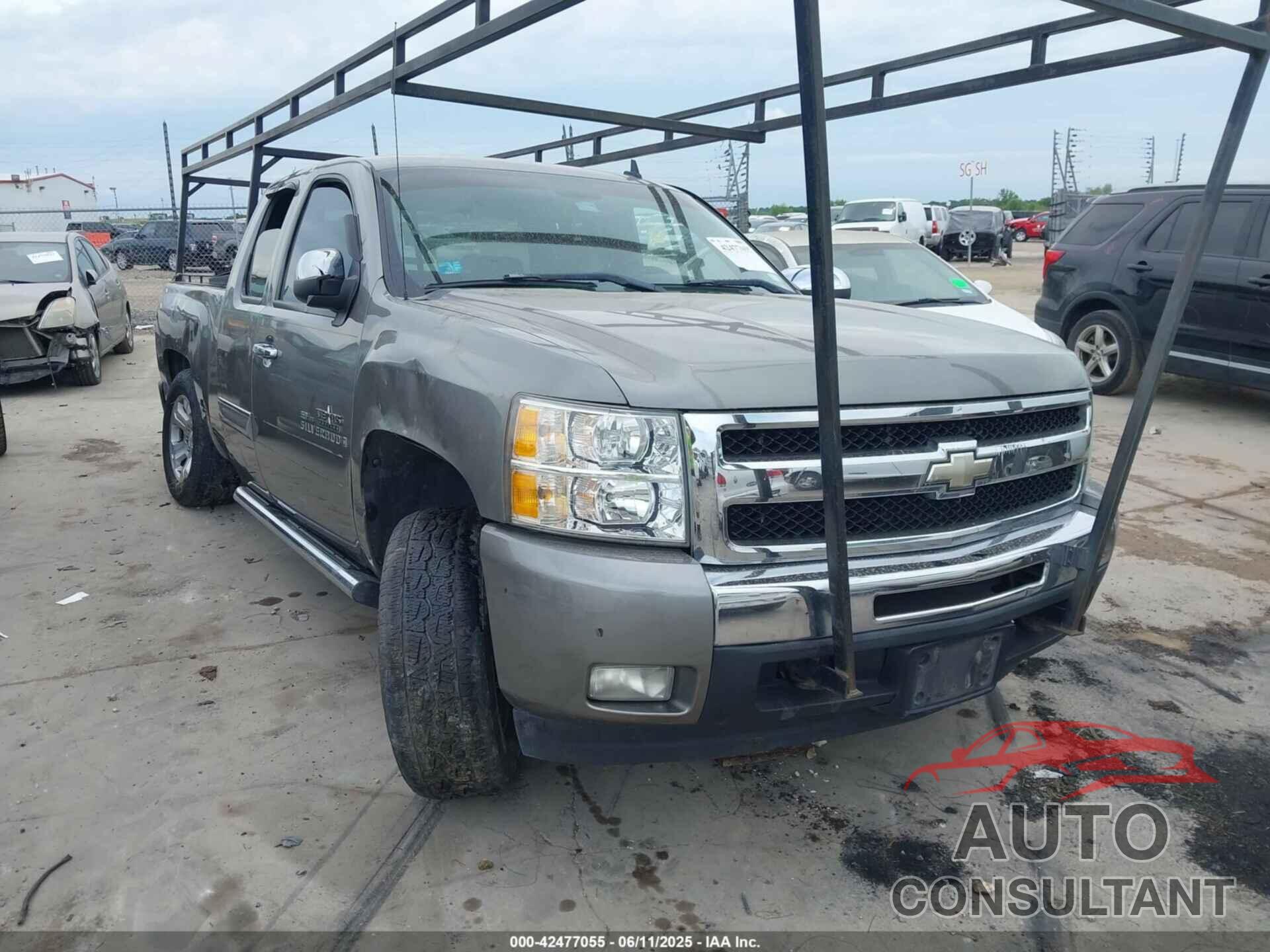 CHEVROLET SILVERADO 1500 2009 - 1GCEC29099Z178672