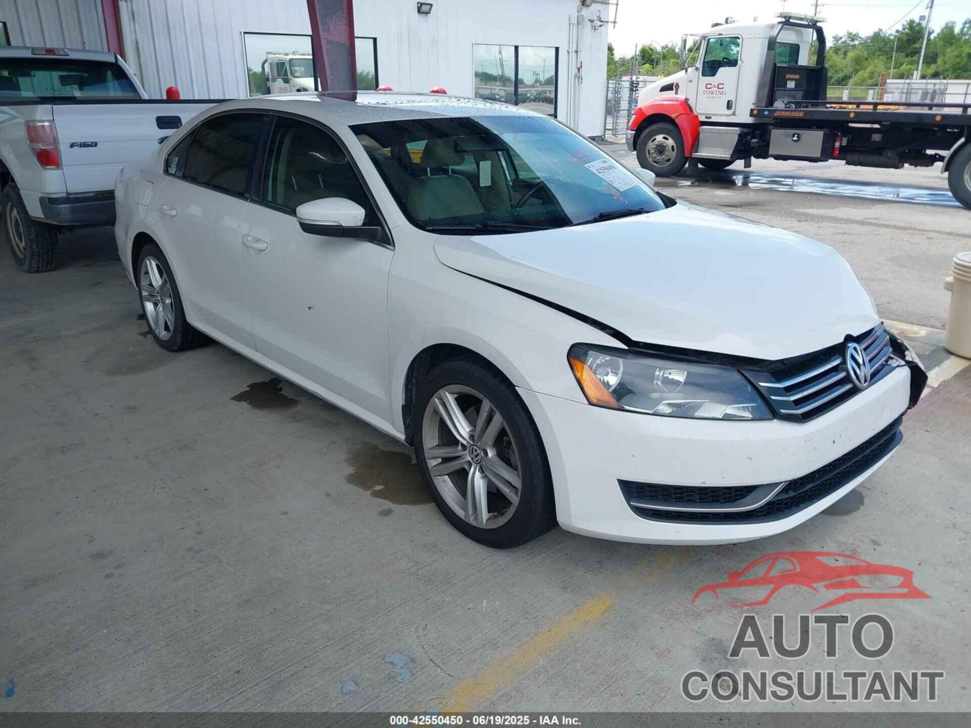 VOLKSWAGEN PASSAT 2014 - 1VWBS7A31EC085244