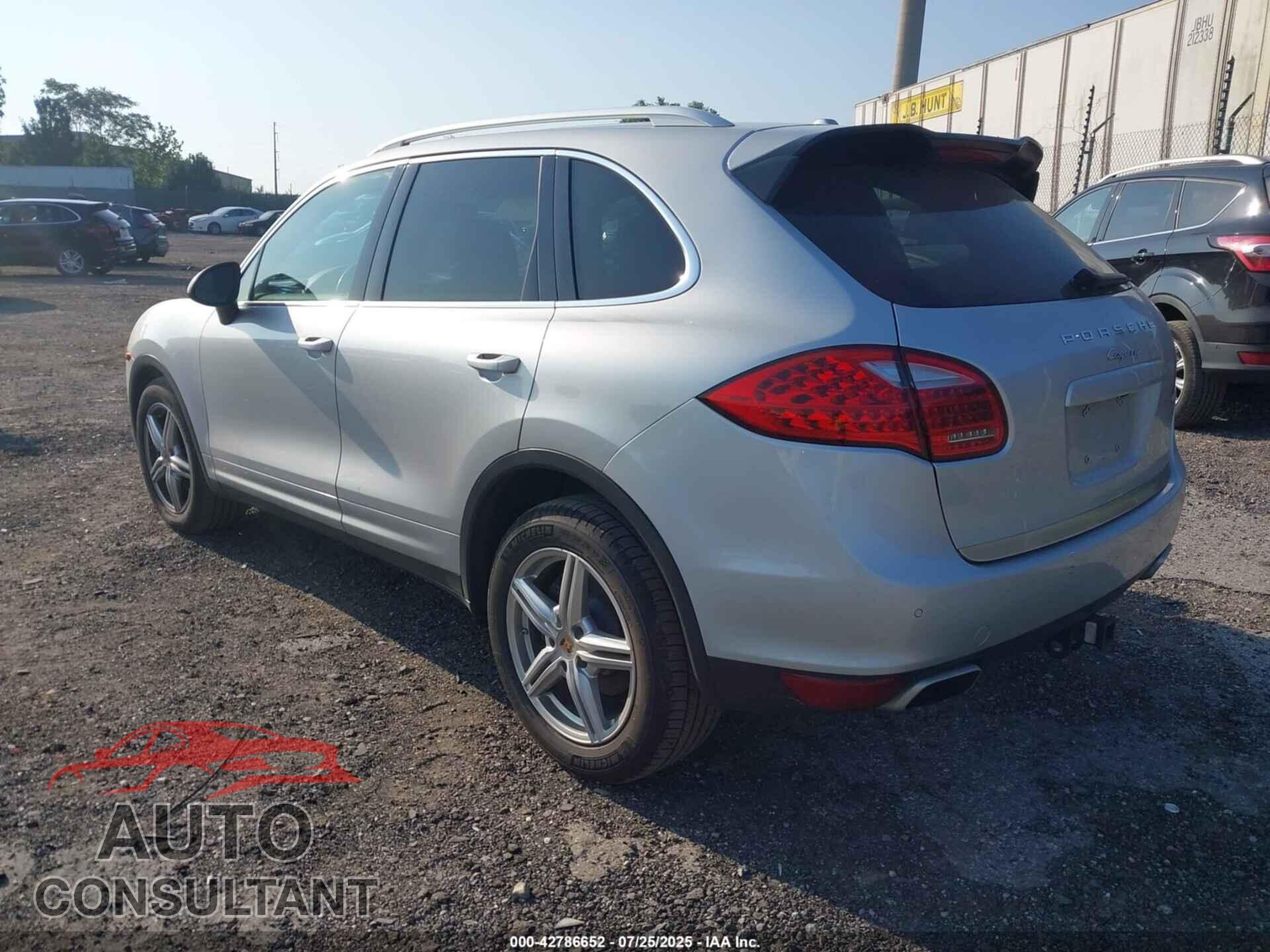 PORSCHE CAYENNE 2014 - WP1AA2A28ELA07344
