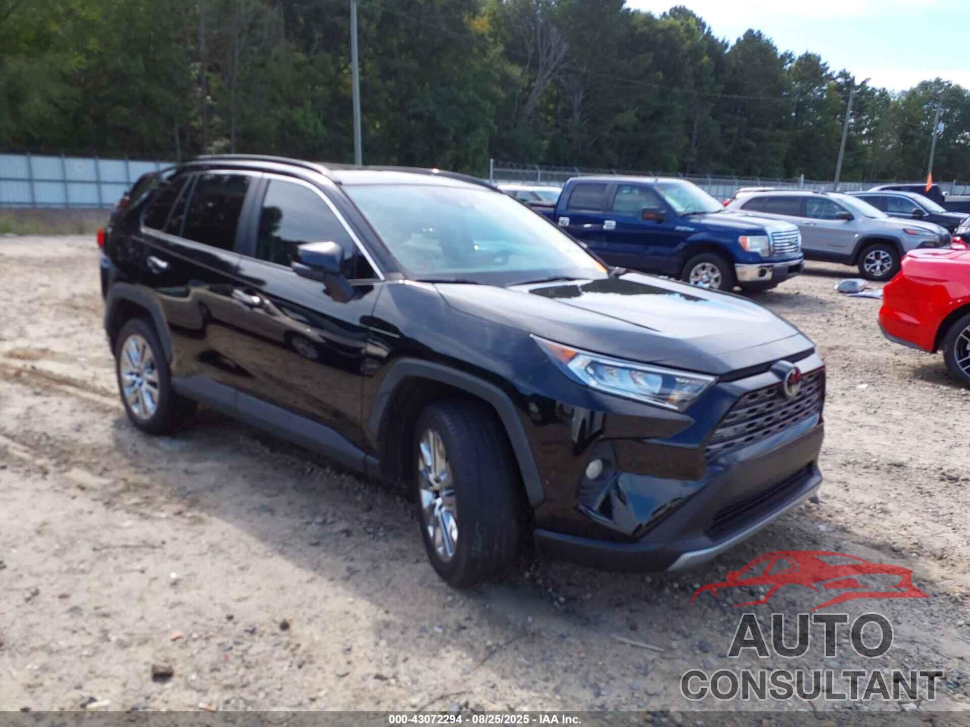 TOYOTA RAV4 2021 - 2T3Y1RFV4MW171181