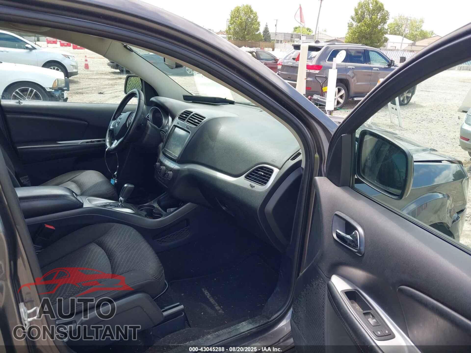 DODGE JOURNEY 2015 - 3C4PDCBB1FT632049