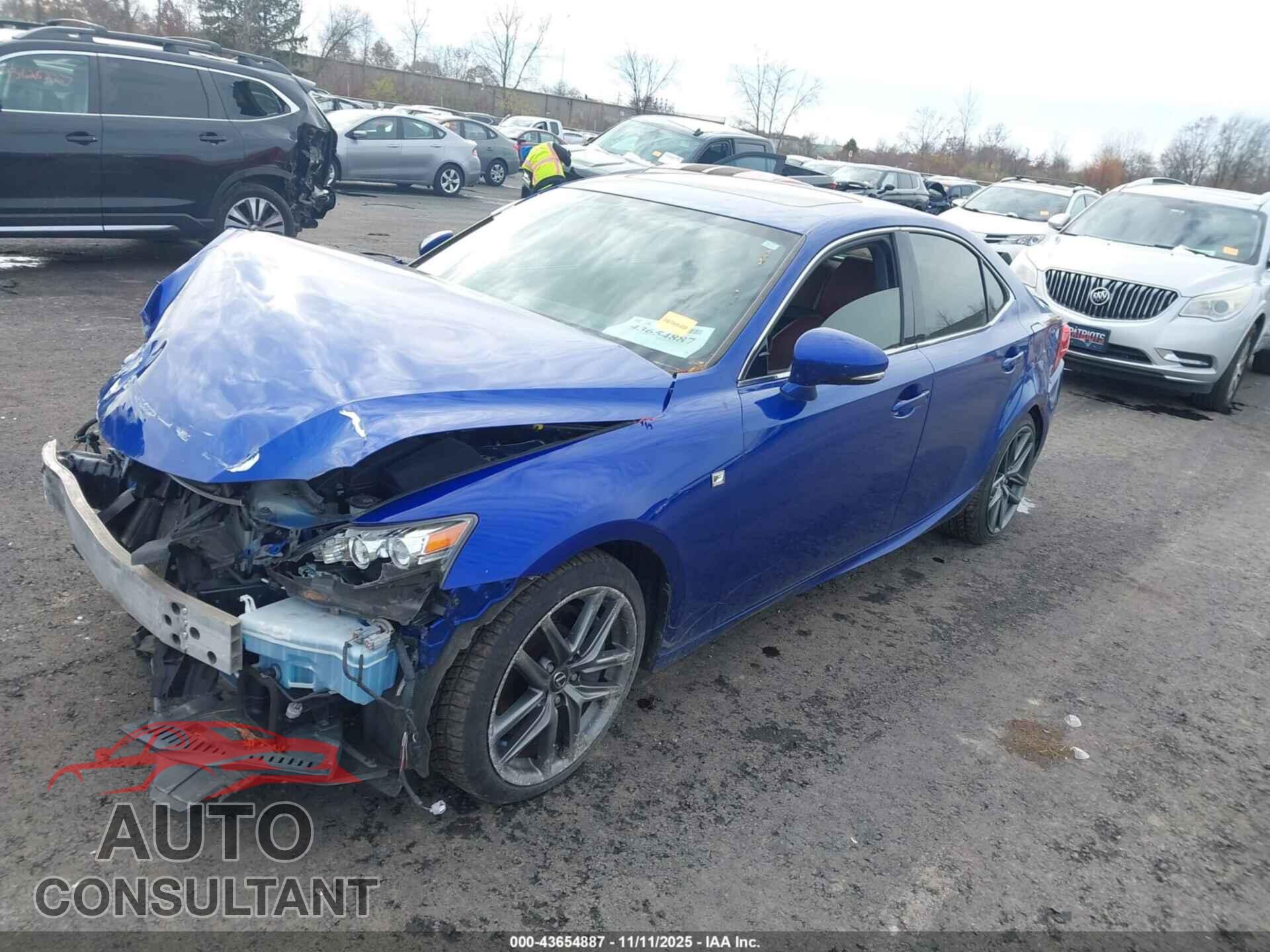 LEXUS IS 200T 2016 - JTHBA1D23G5027406