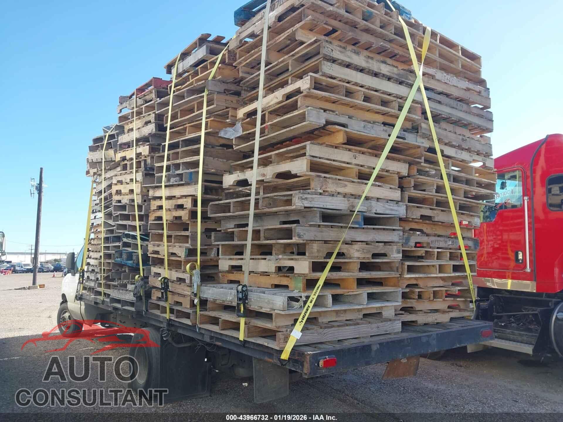 FORD E-450 CUTAWAY 2011 - 1FDXE4FS1BDA06932
