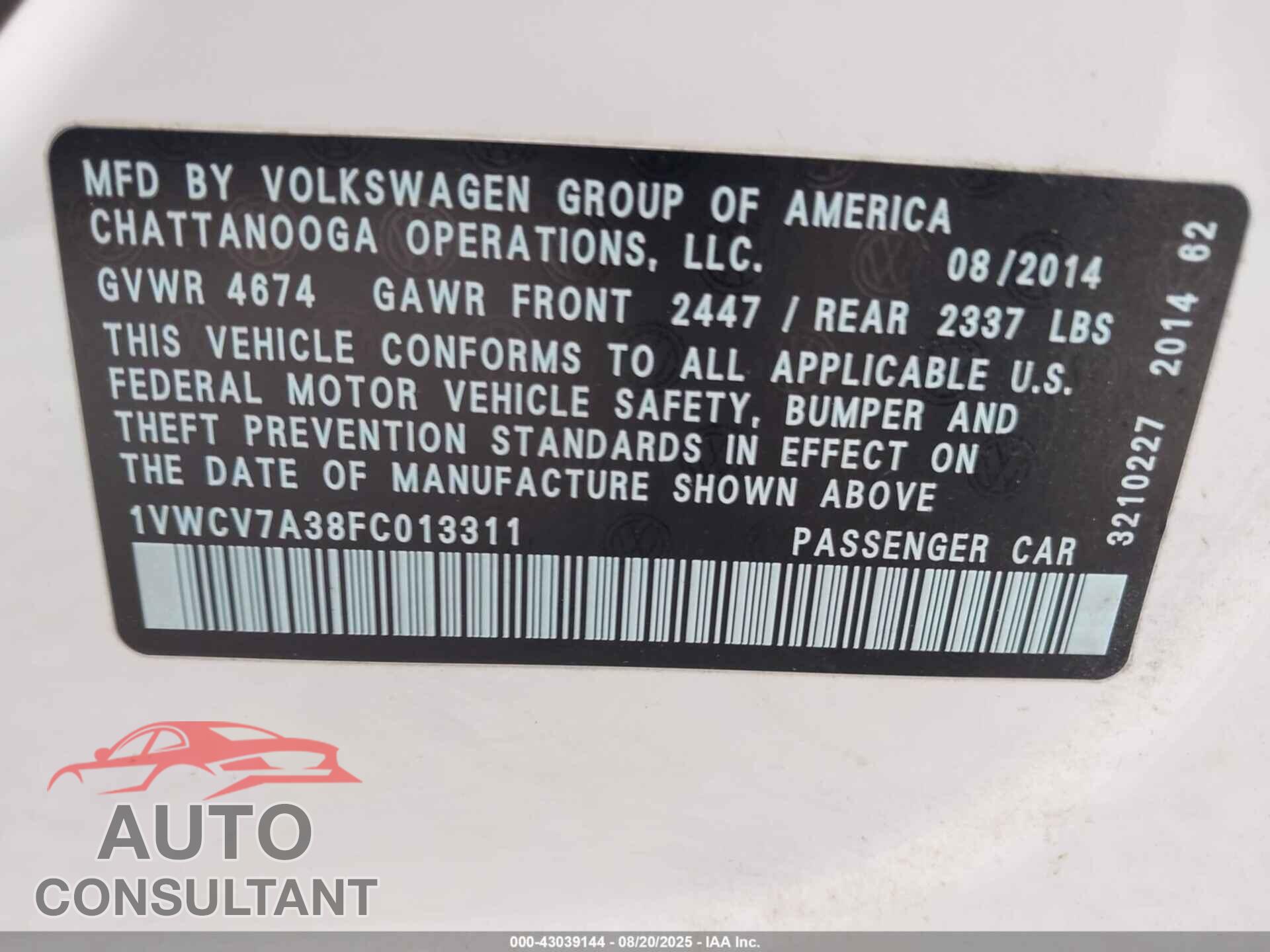VOLKSWAGEN PASSAT 2015 - 1VWCV7A38FC013311
