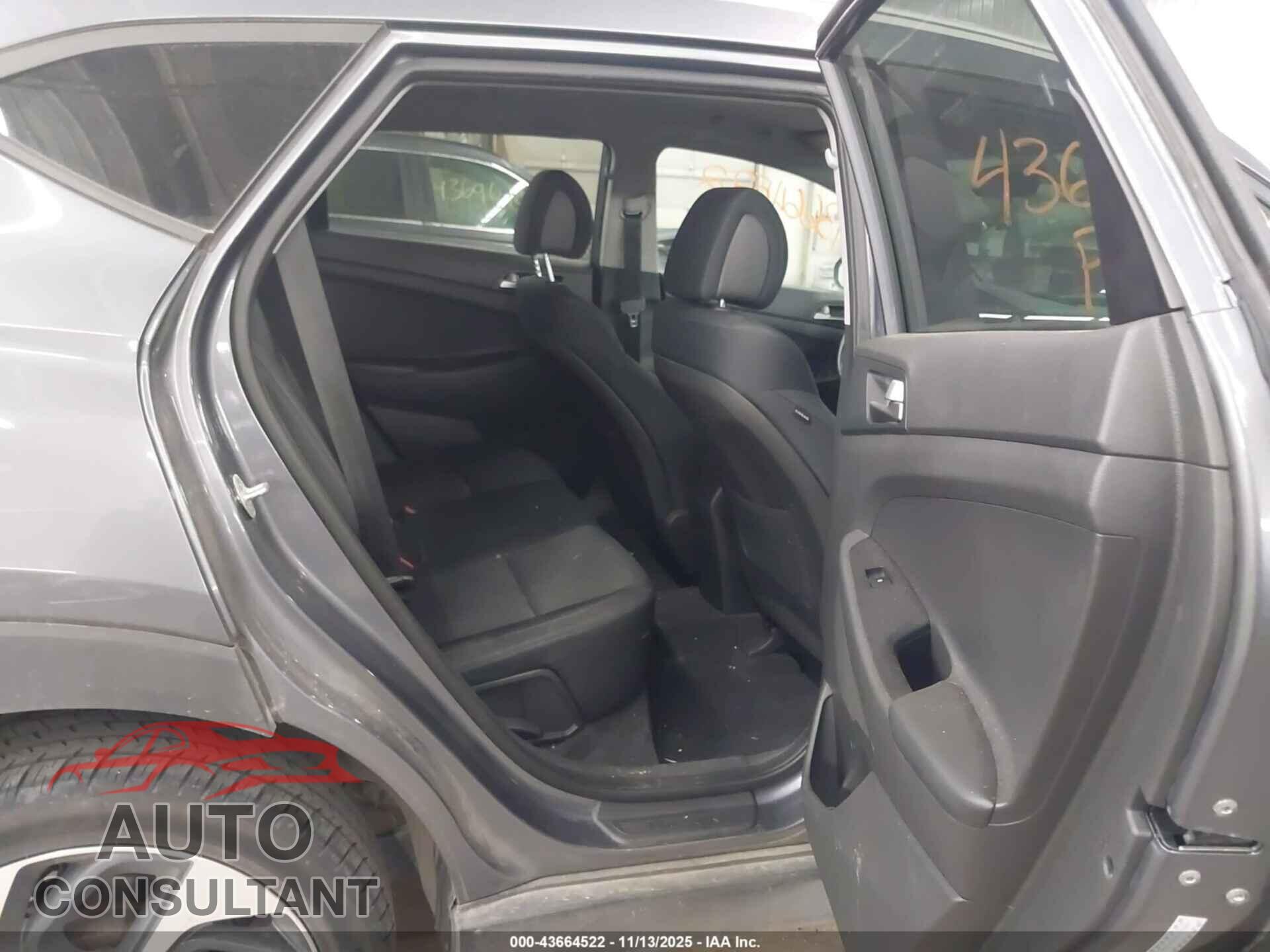 HYUNDAI TUCSON 2016 - KM8J3CA20GU073042