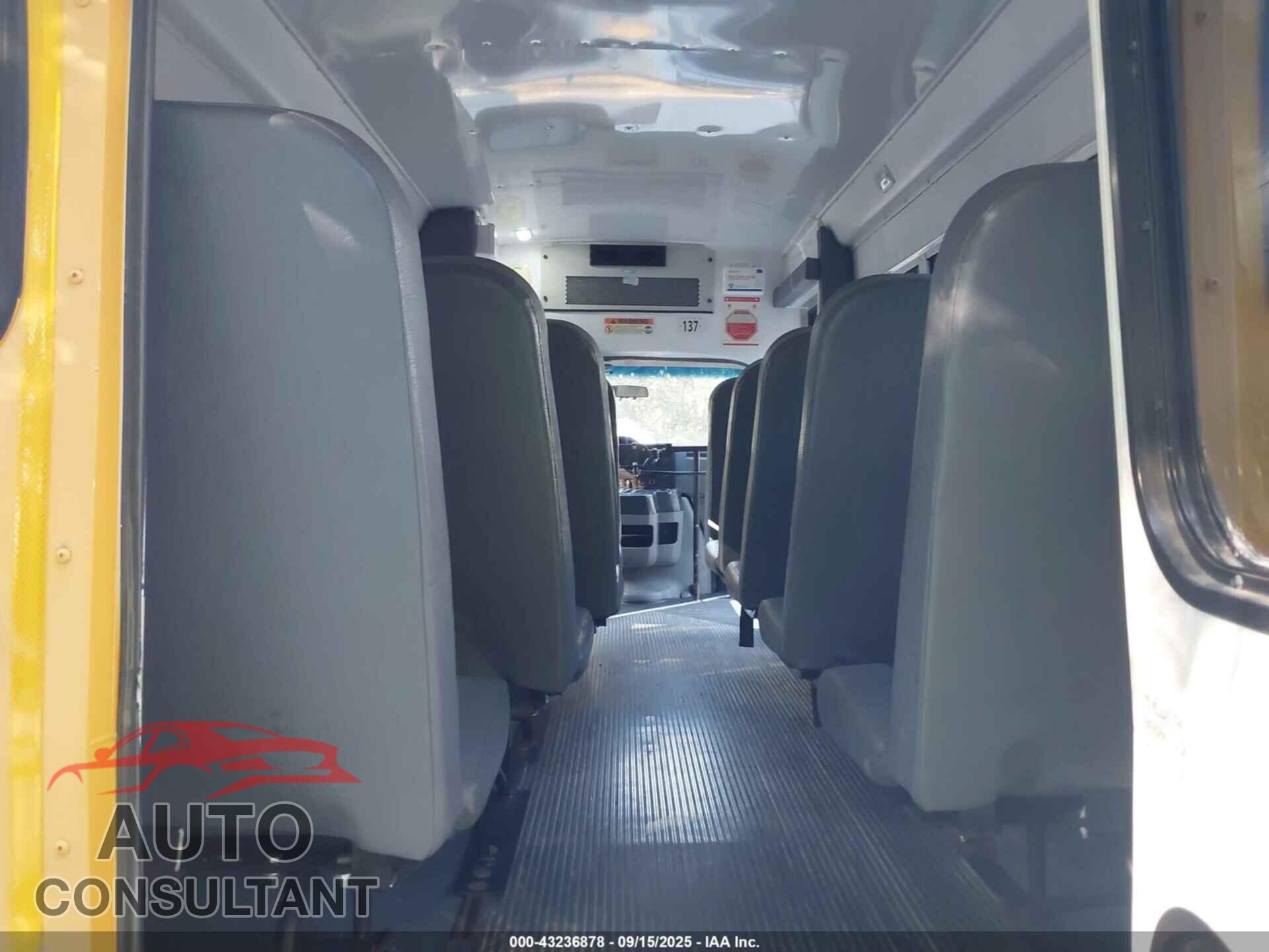 FORD E-350 CUTAWAY 2015 - 1FDEE3FL0FDA35242