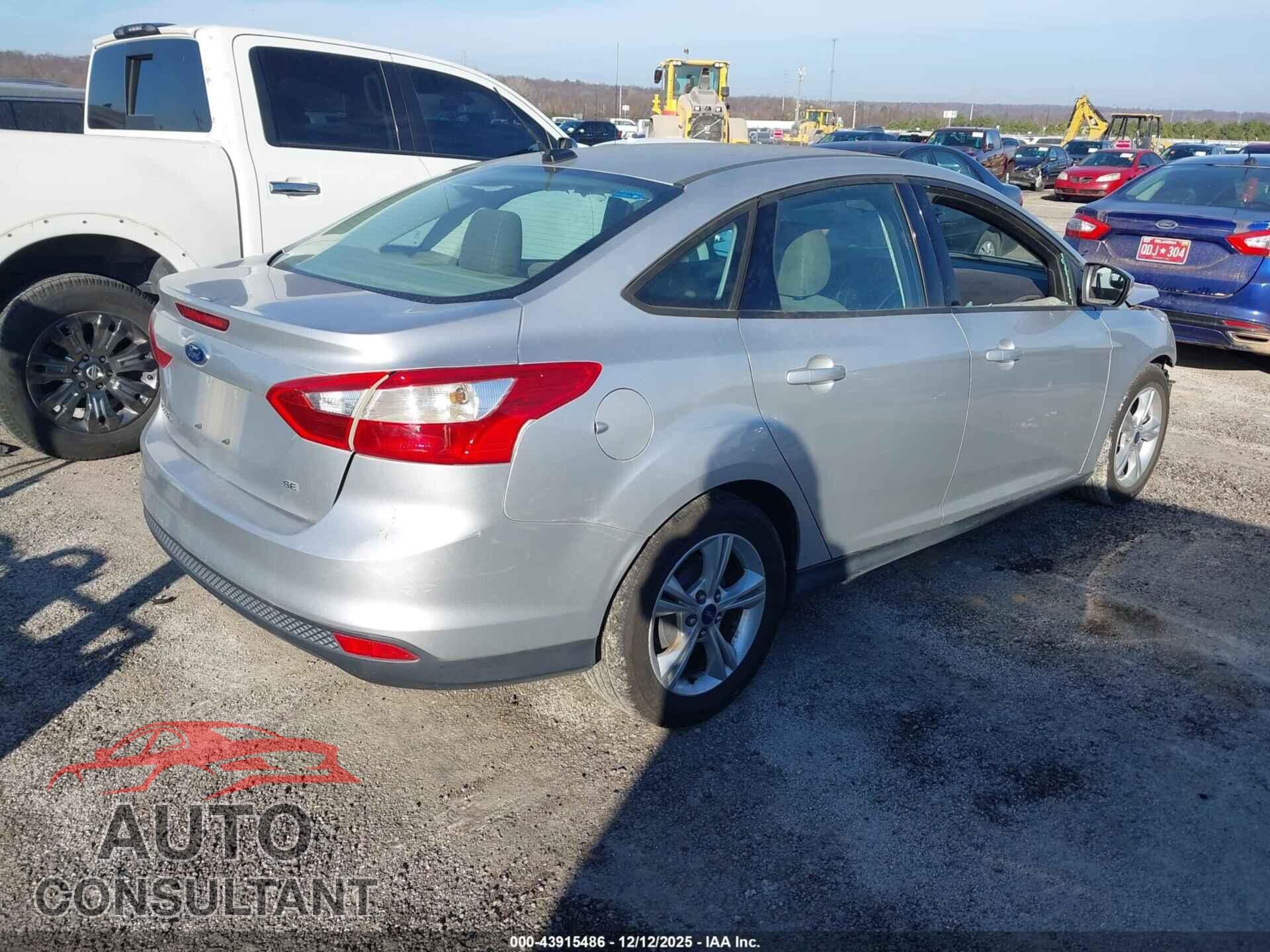FORD FOCUS 2014 - 1FADP3F26EL374521
