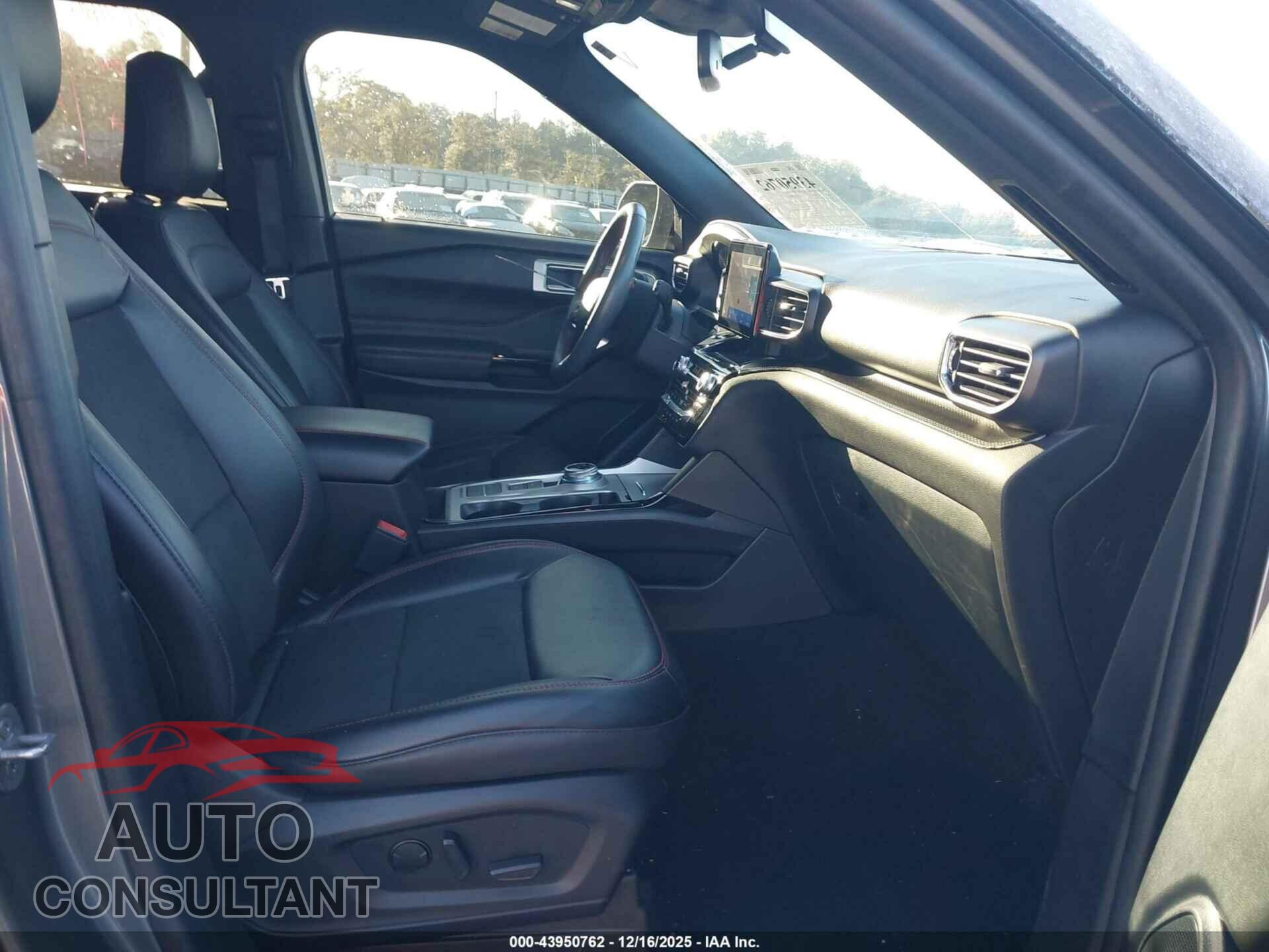 FORD EXPLORER 2023 - 1FMSK7KH2PGB22239