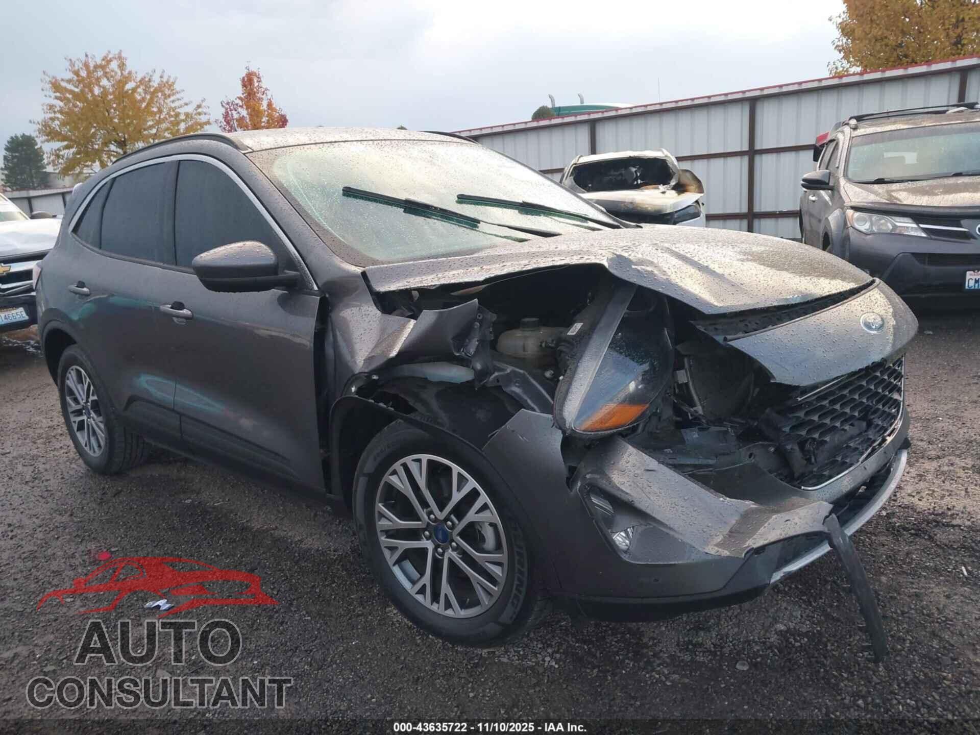 FORD ESCAPE 2021 - 1FMCU9H63MUA52182