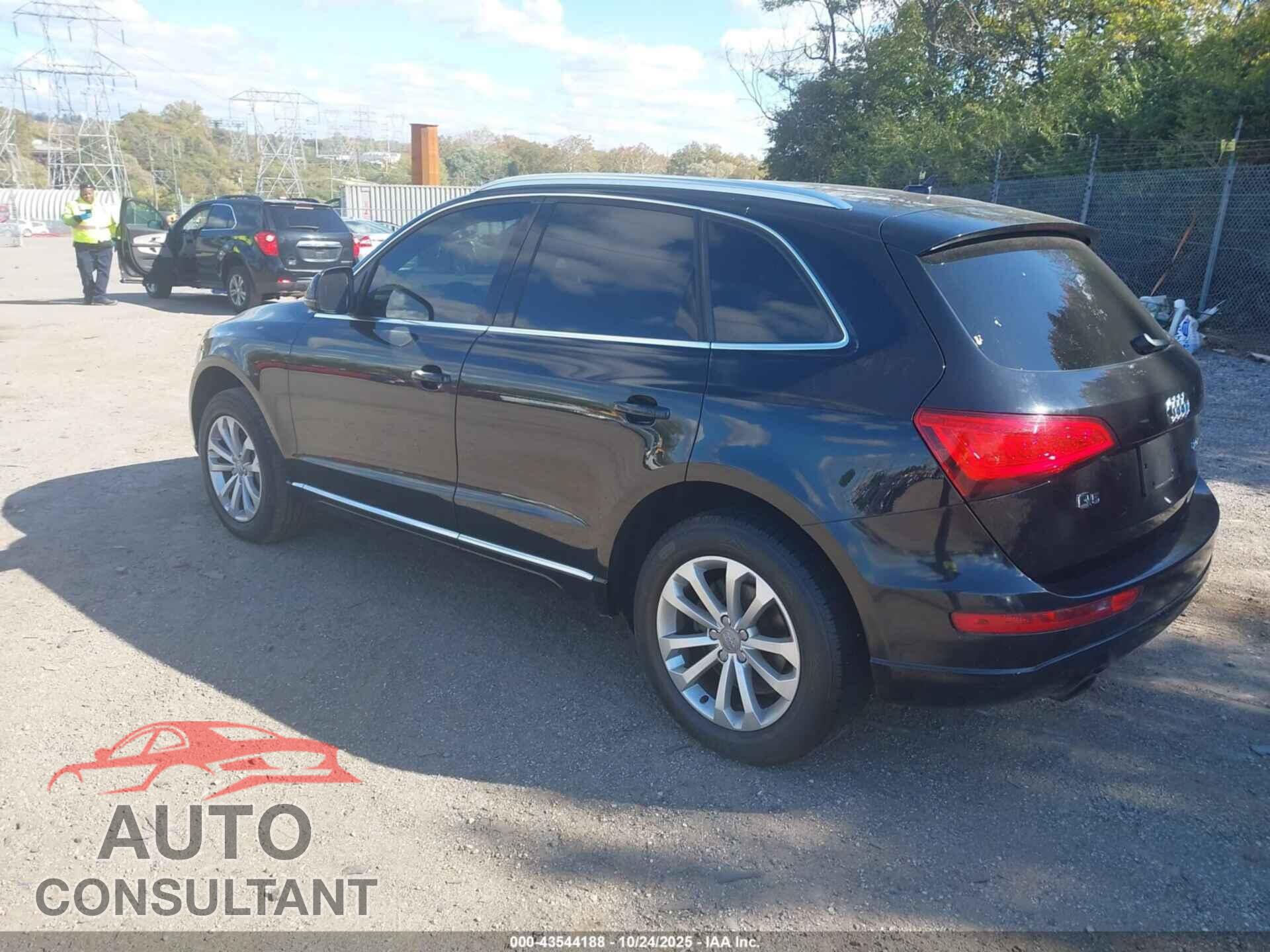 AUDI Q5 2013 - WA1CFAFP4DA042476
