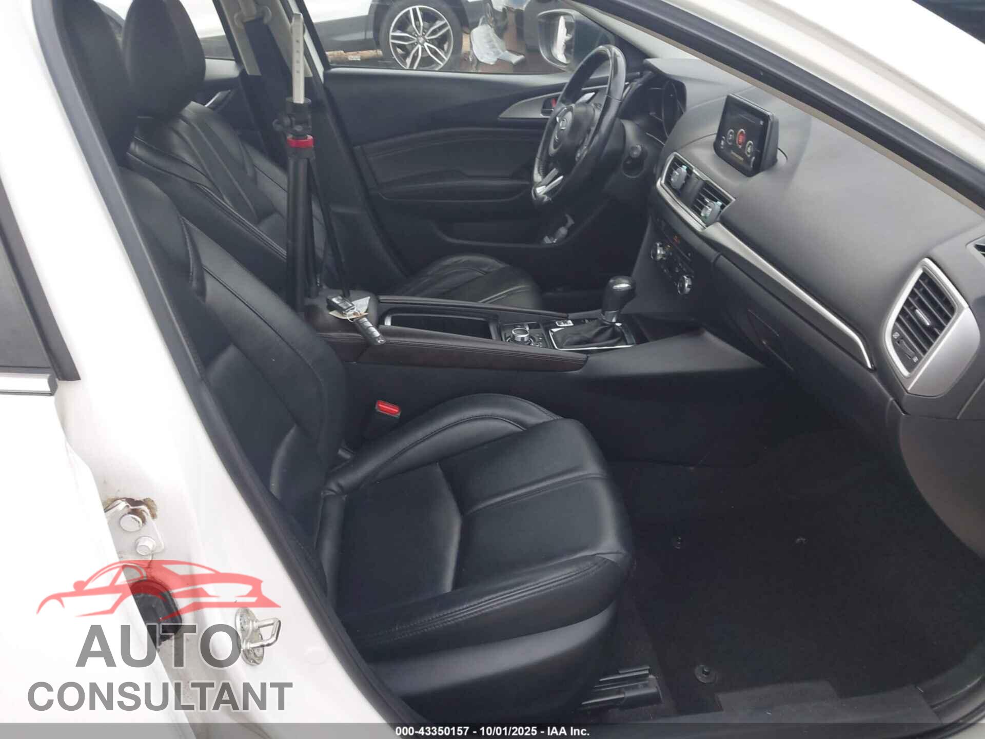 MAZDA MAZDA3 2017 - 3MZBN1V71HM148363