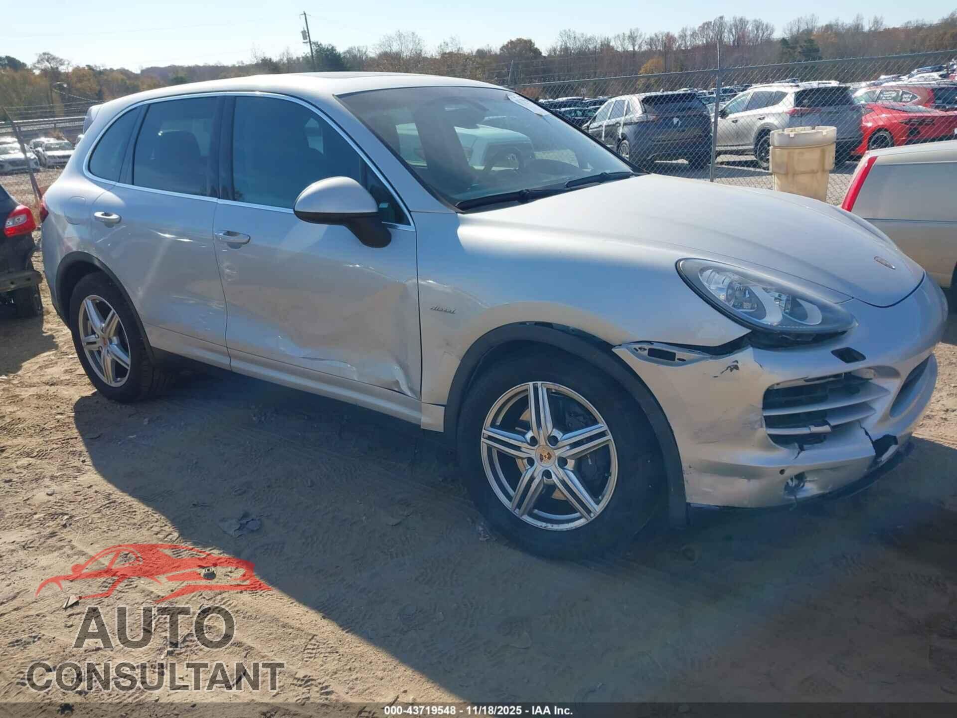 PORSCHE CAYENNE 2014 - WP1AF2A25ELA32915