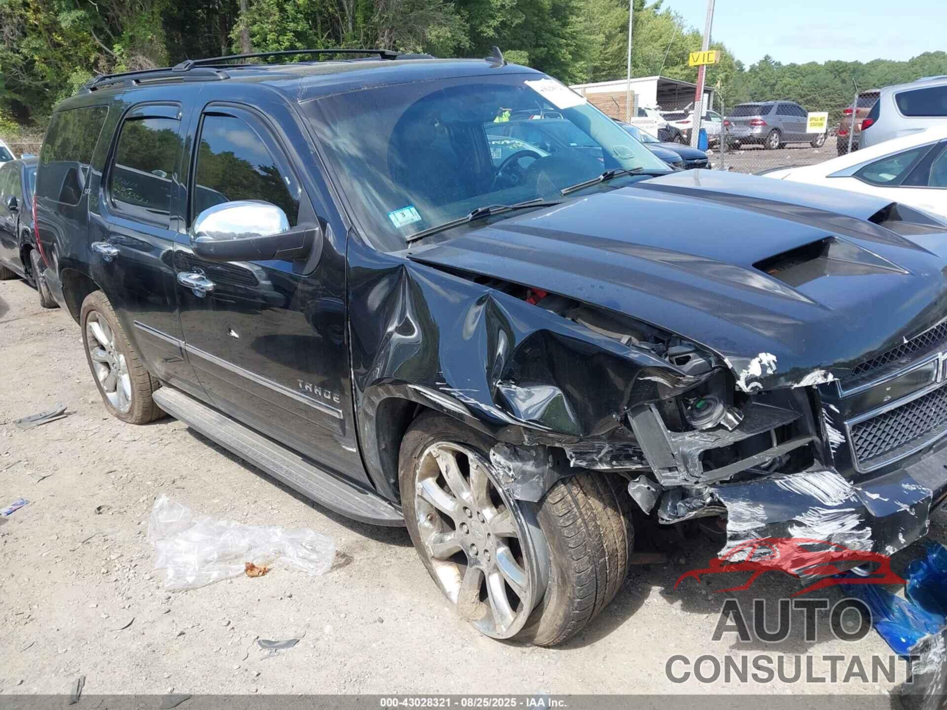 CHEVROLET TAHOE 2012 - 1GNSKCE07CR152409