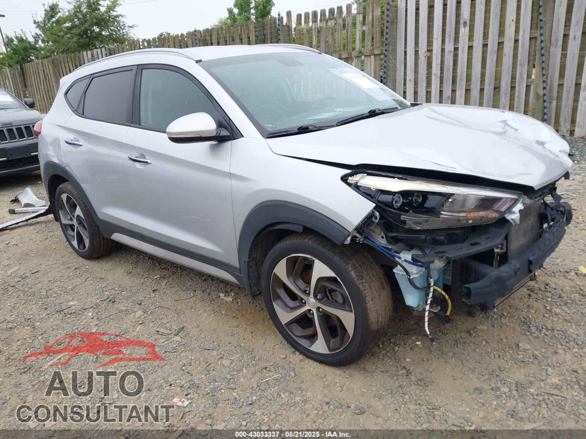 HYUNDAI TUCSON 2017 - KM8J33A28HU371663