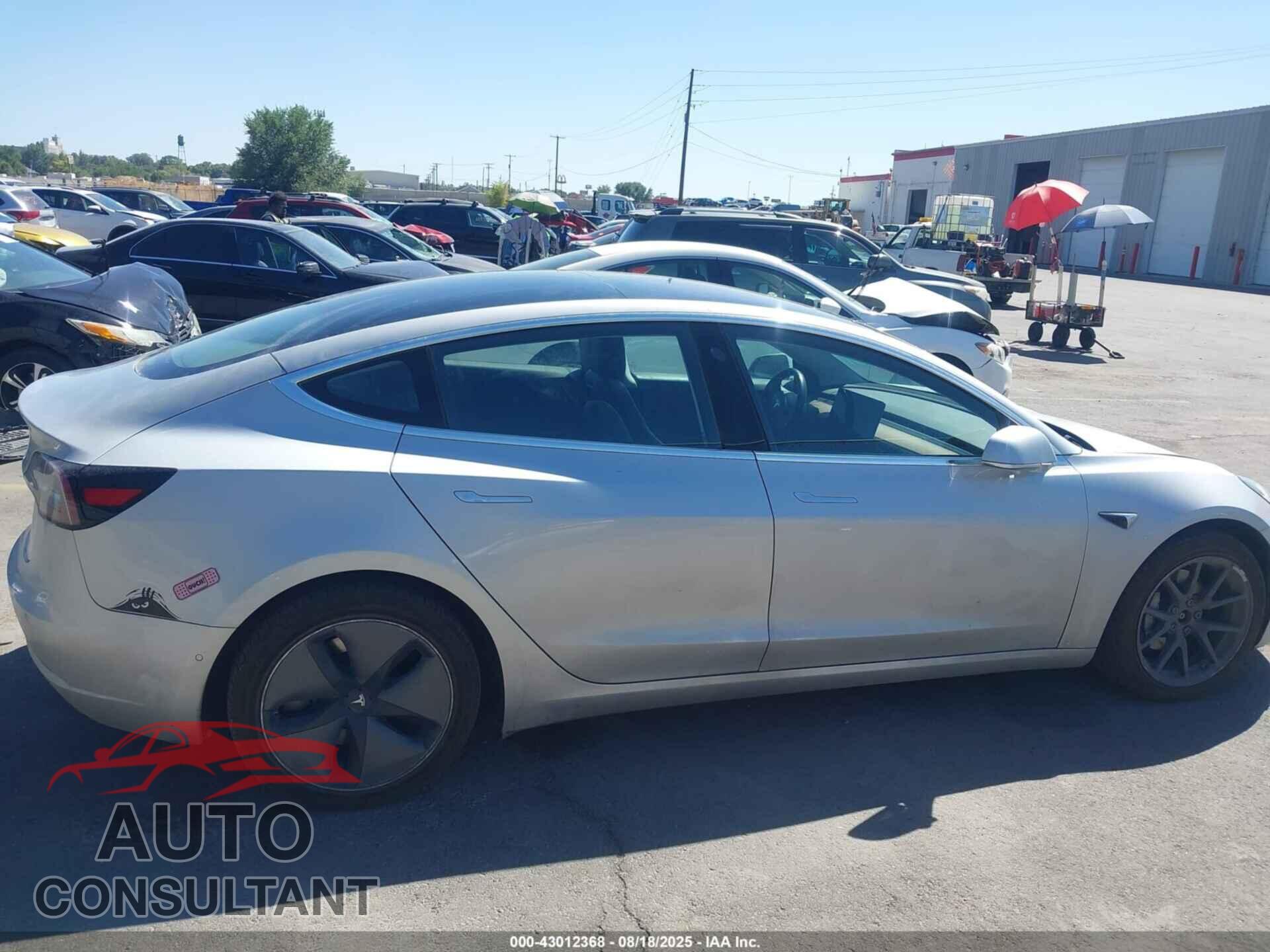 TESLA MODEL 3 2018 - 5YJ3E1EB9JF073966