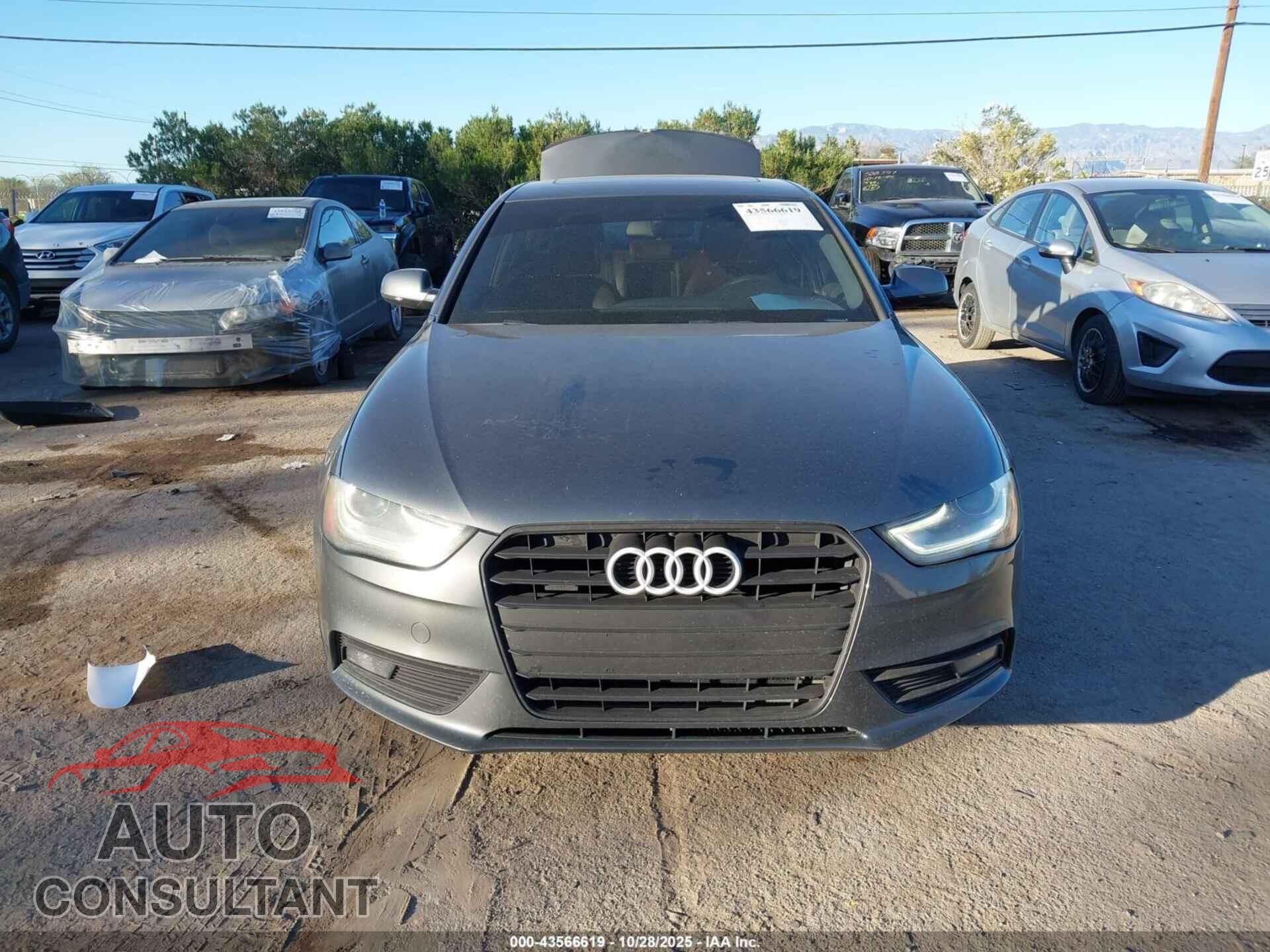 AUDI A4 2013 - WAUBFAFL8DN044123