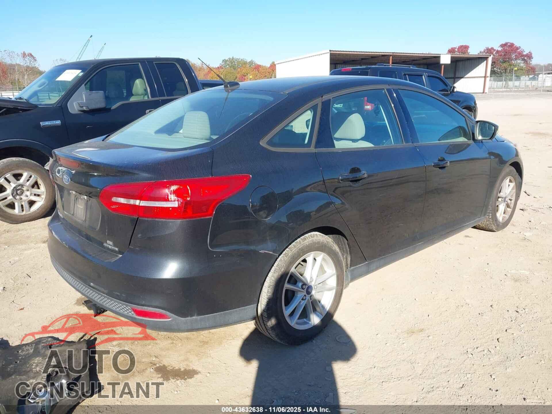 FORD FOCUS 2015 - 1FADP3F21FL372385