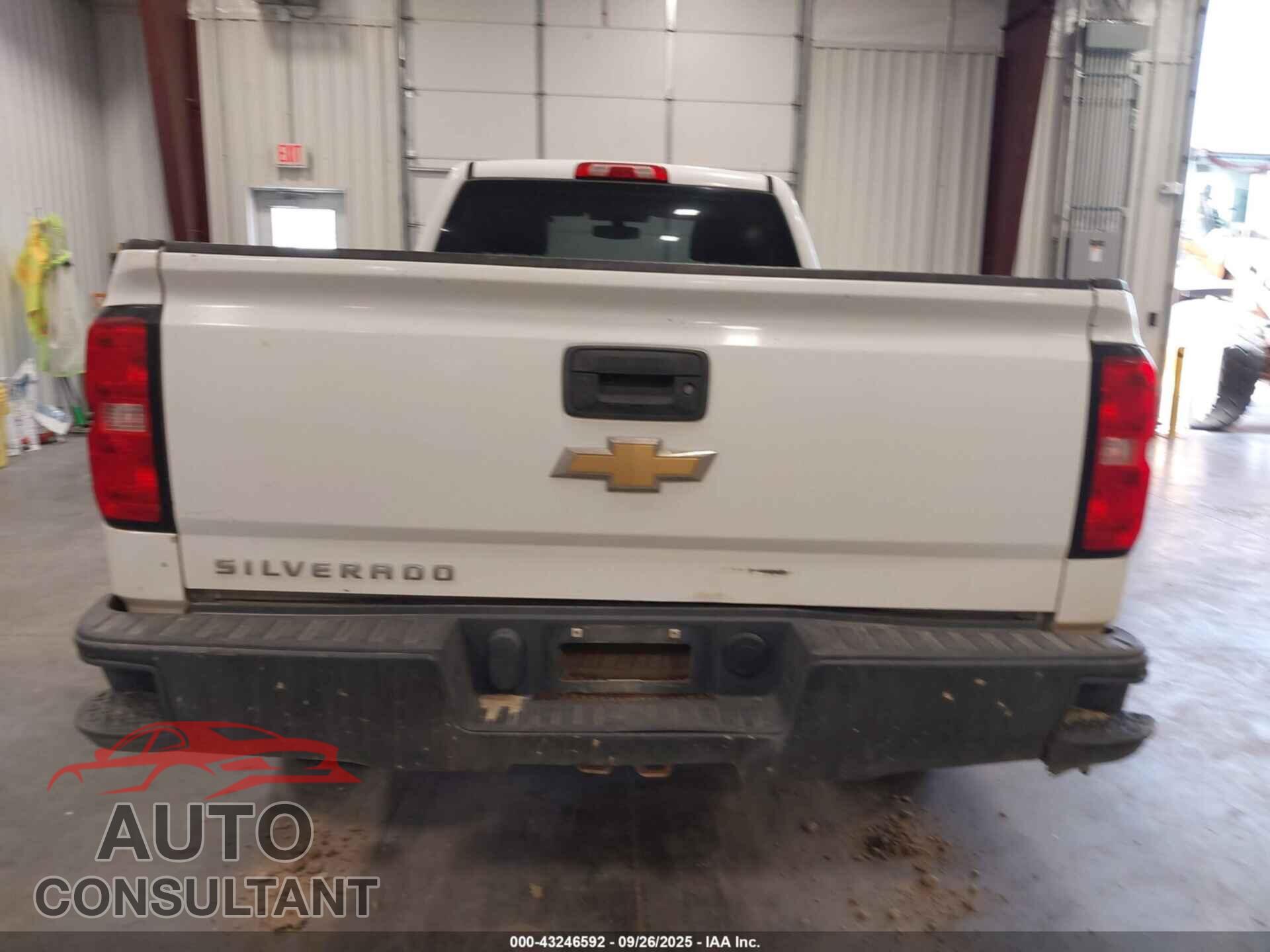CHEVROLET SILVERADO 1500 2015 - 1GCNKPEC4FZ274852