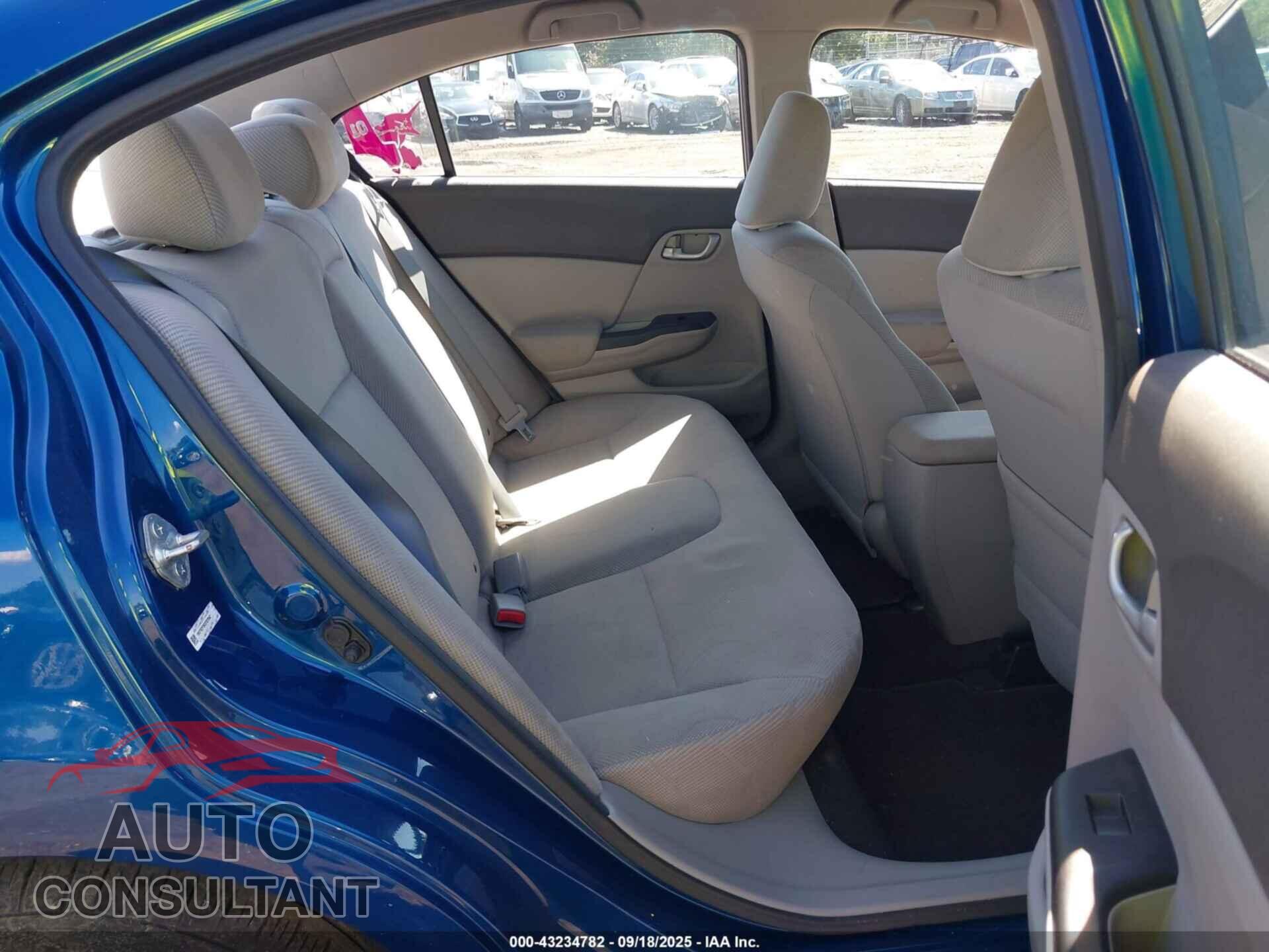 HONDA CIVIC 2012 - 19XFB2F56CE322642