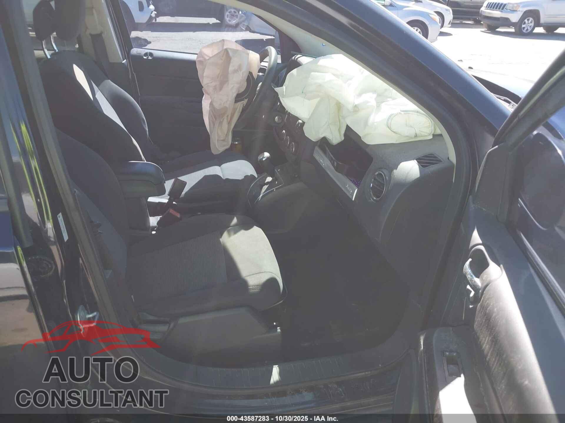 JEEP COMPASS 2016 - 1C4NJCBA8GD543674
