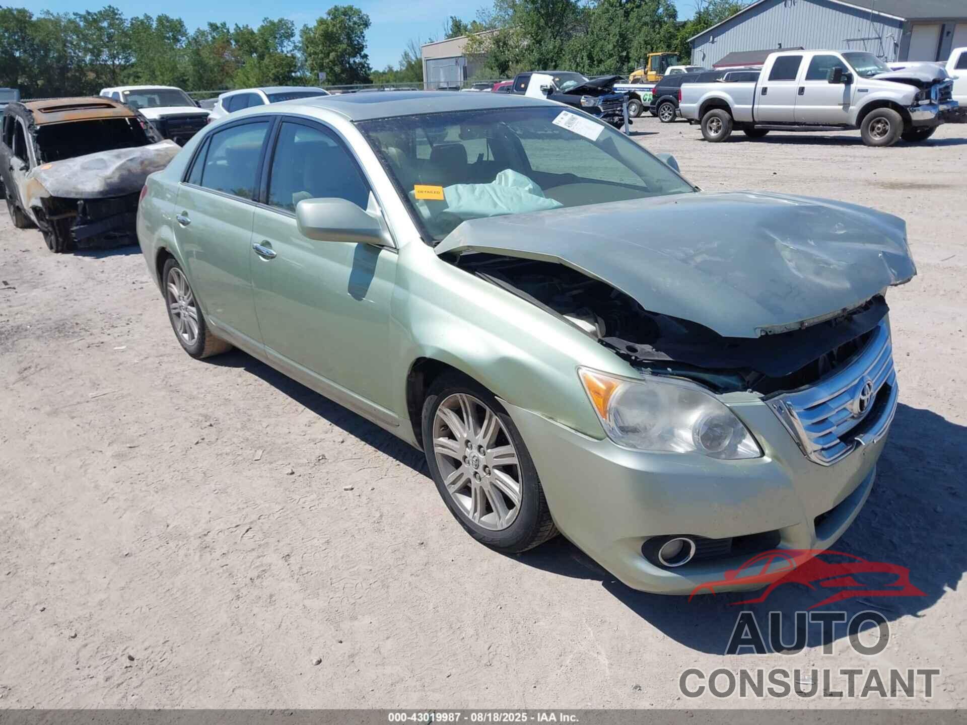 TOYOTA AVALON 2010 - 4T1BK3DB5AU354831