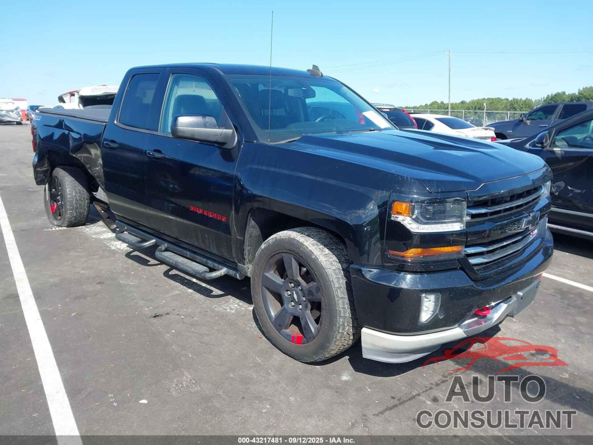 CHEVROLET SILVERADO 1500 2017 - 1GCVKREC5HZ304293