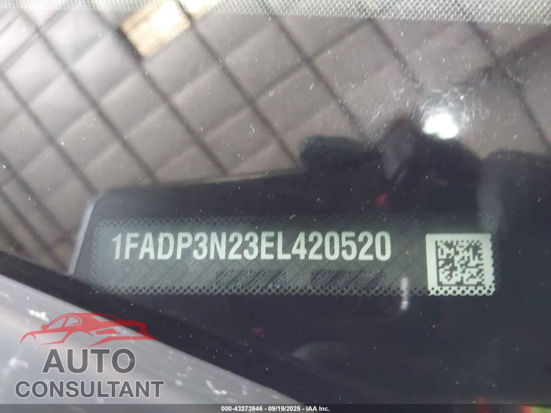 FORD FOCUS 2014 - 1FADP3N23EL420520