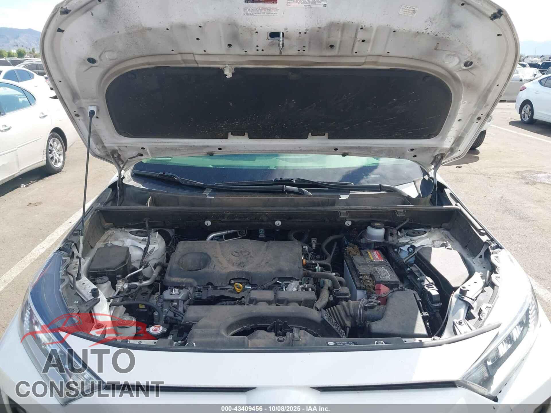 TOYOTA RAV4 2020 - JTMP1RFV5LD525314