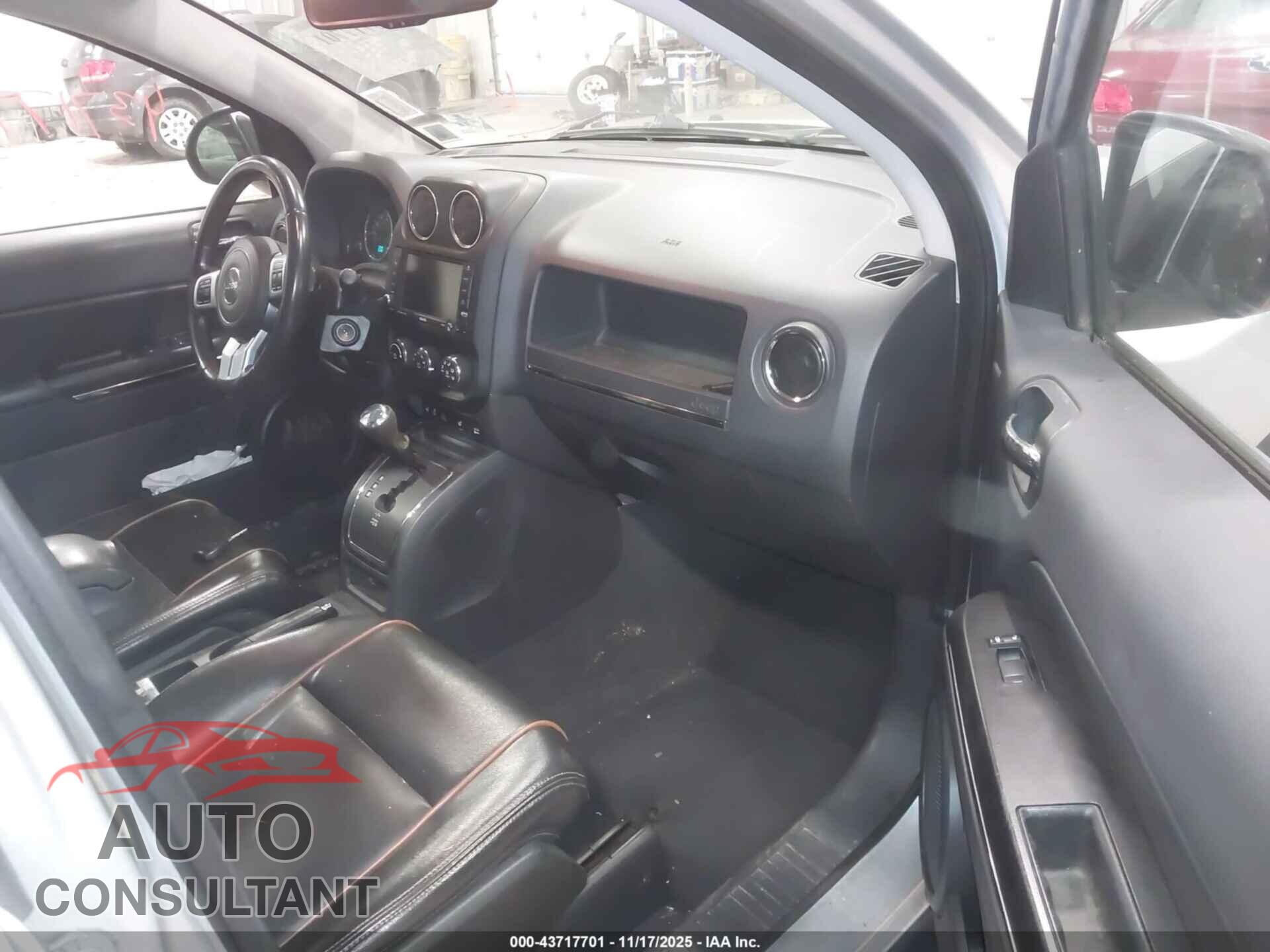 JEEP COMPASS 2011 - 1J4NF5FB0BD167040