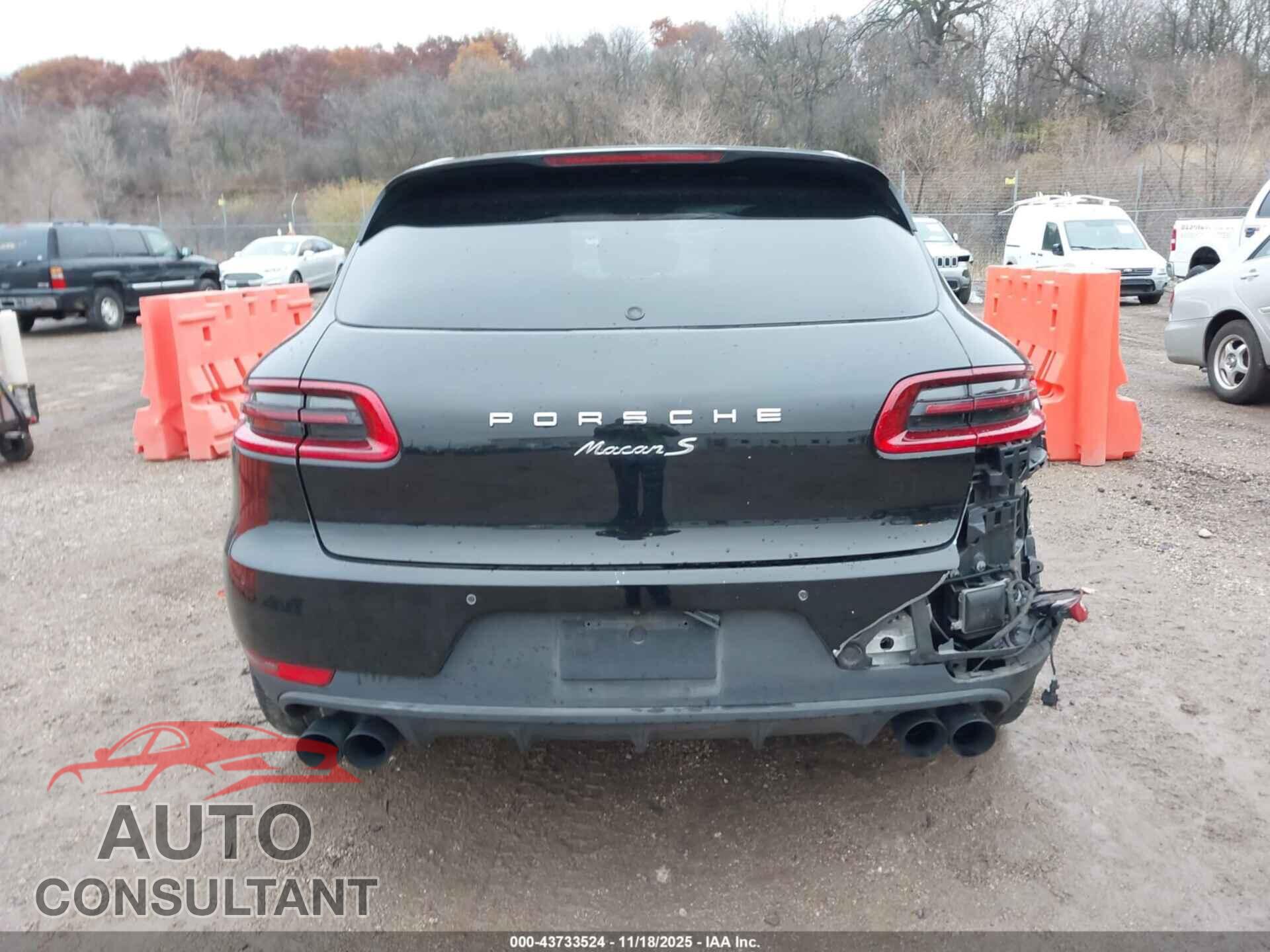 PORSCHE MACAN 2015 - WP1AB2A58FLB55082
