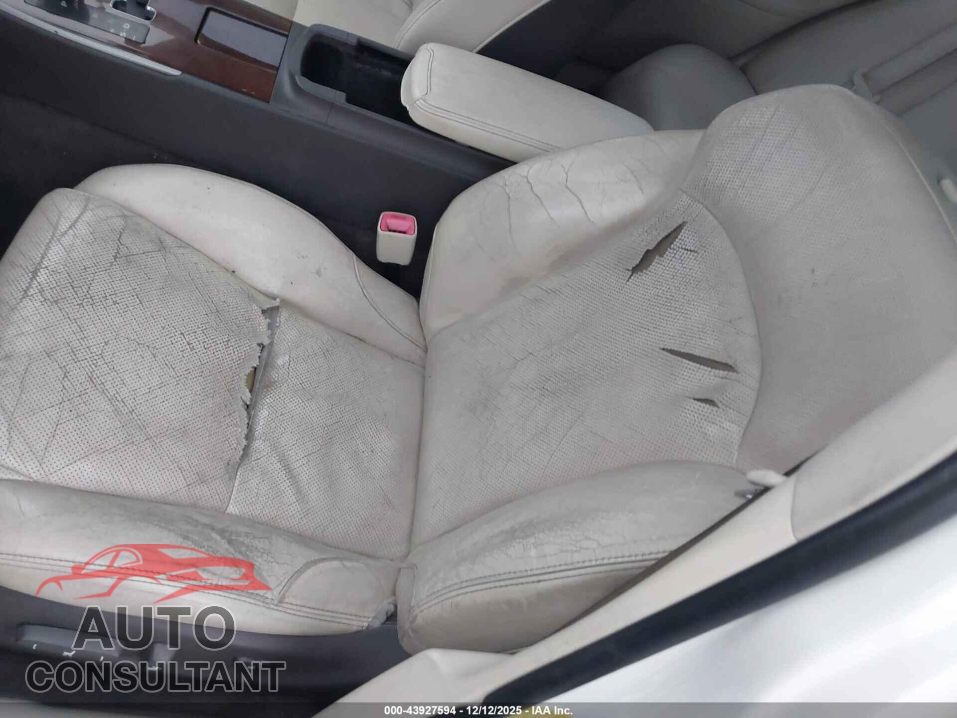 LEXUS IS 250 2013 - JTHCF5C26D5061544