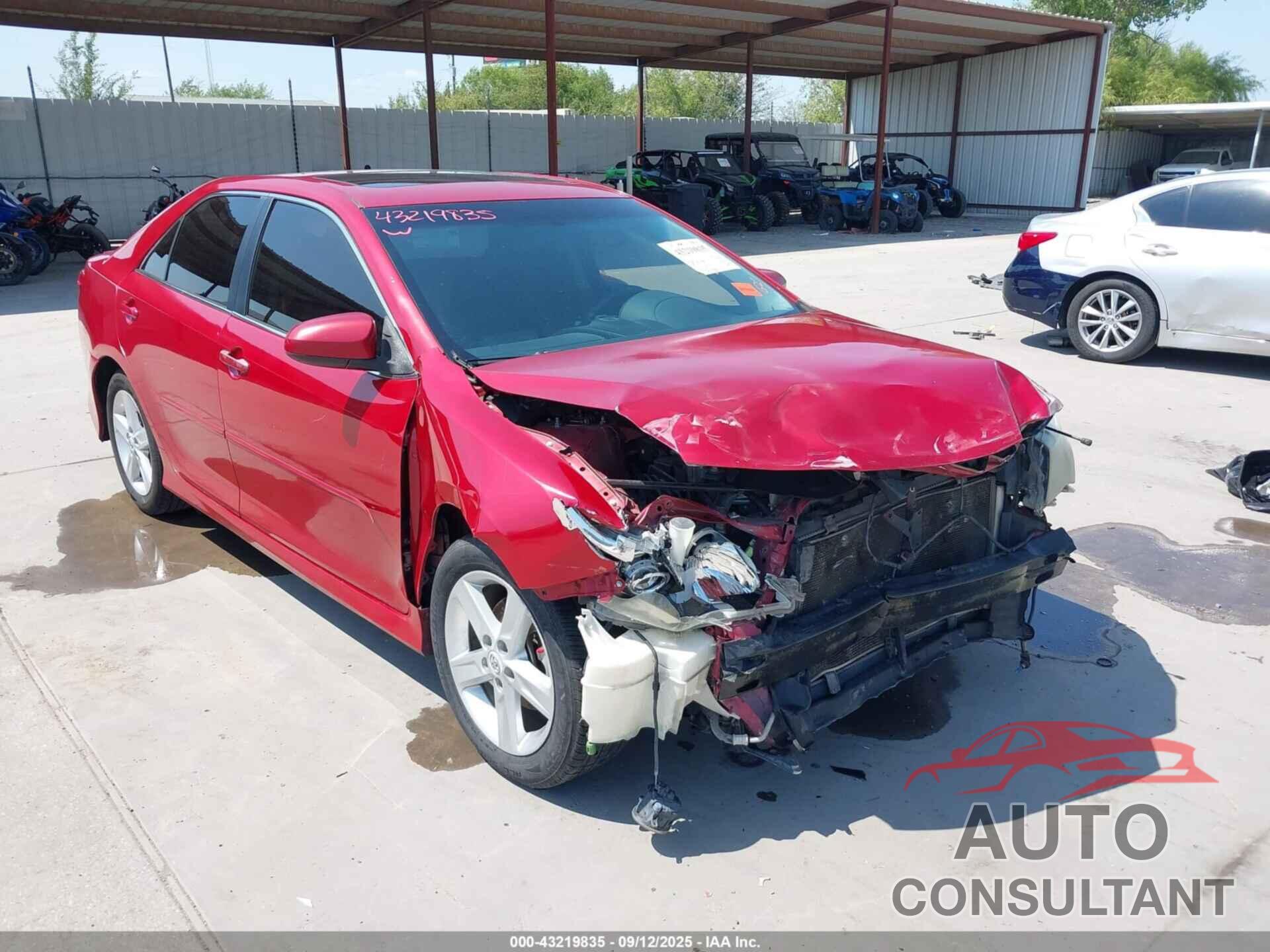 TOYOTA CAMRY 2012 - 4T1BF1FK0CU608941