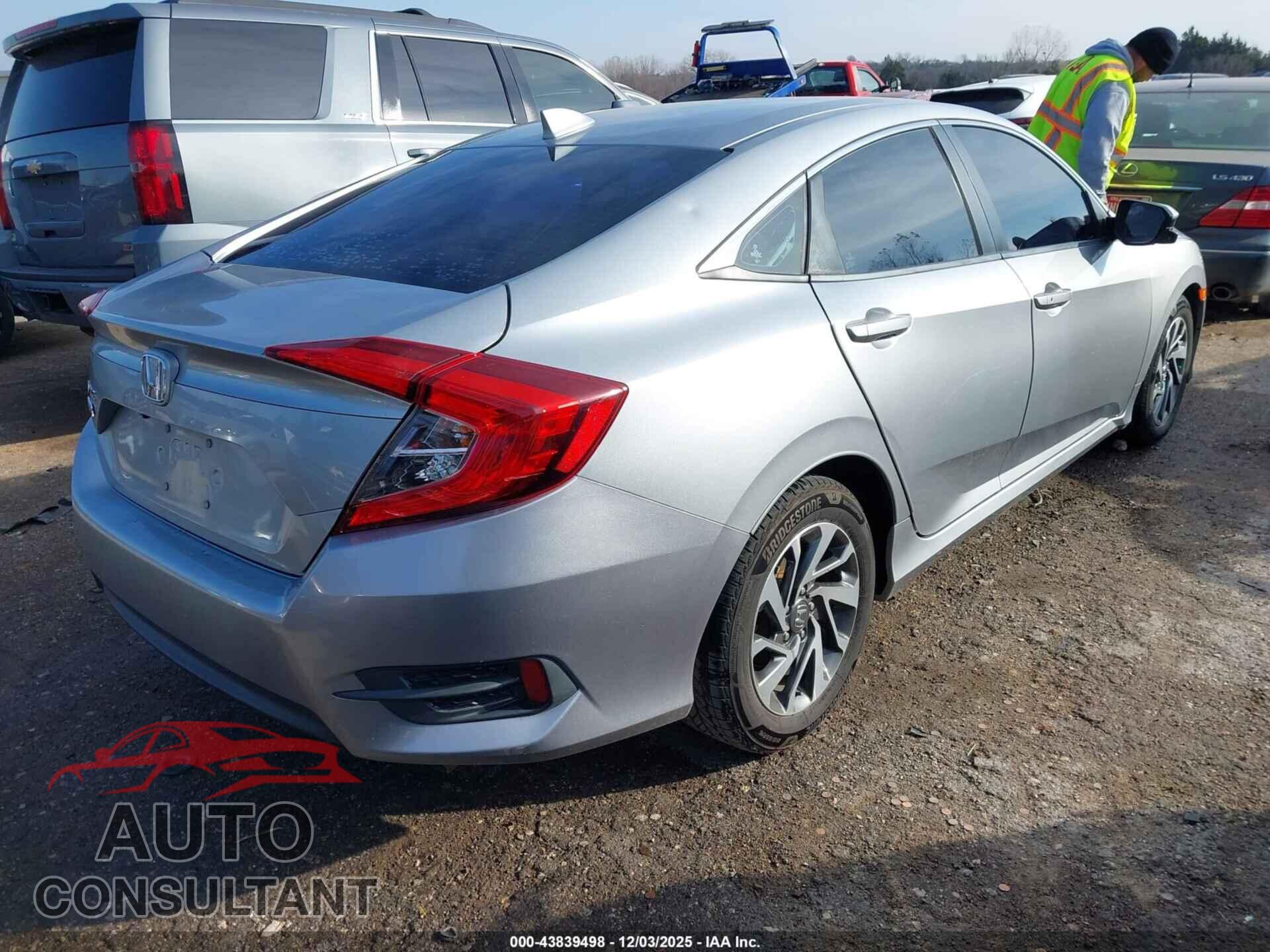 HONDA CIVIC 2017 - 19XFC2F74HE052249