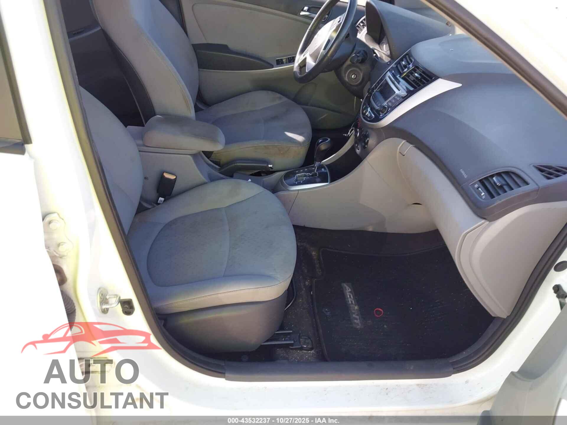 HYUNDAI ACCENT 2014 - KMHCU5AE8EU158963