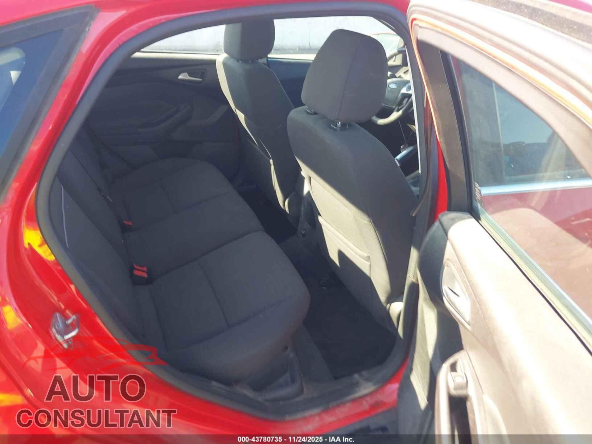 FORD FOCUS 2012 - 1FAHP3H29CL470333