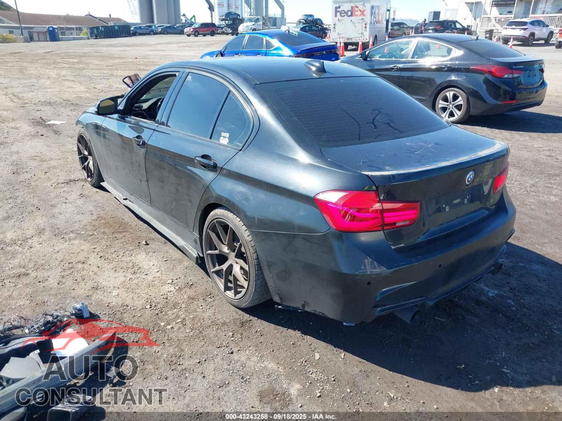 BMW 330I 2017 - WBA8D9C50HK677808
