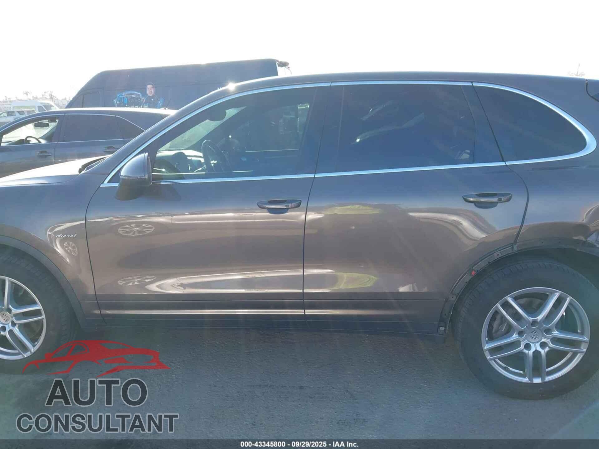 PORSCHE CAYENNE 2015 - WP1AF2A21FLA37403