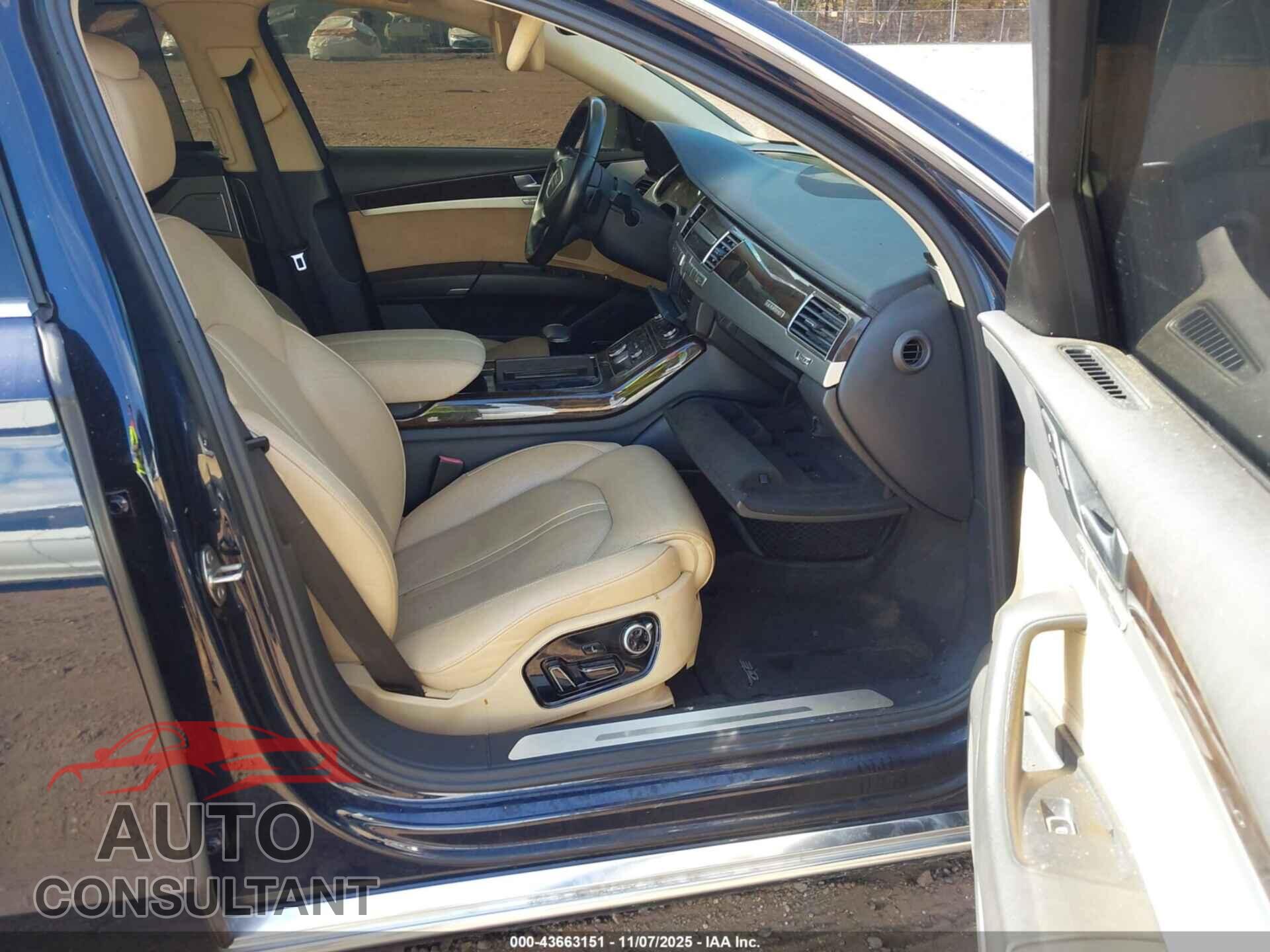 AUDI A8 2014 - WAUA2AFD4EN005739