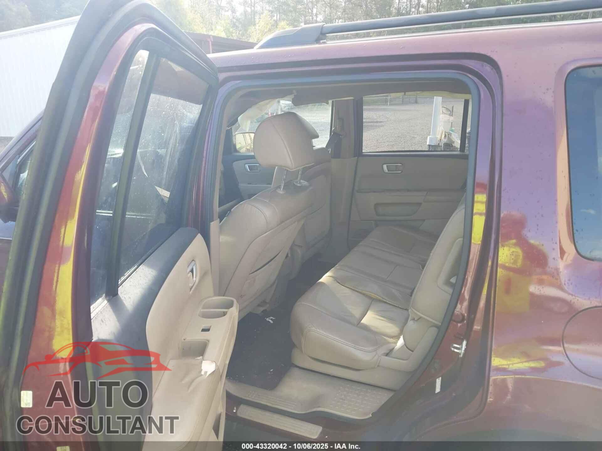 HONDA PILOT 2013 - 5FNYF3H58DB005408