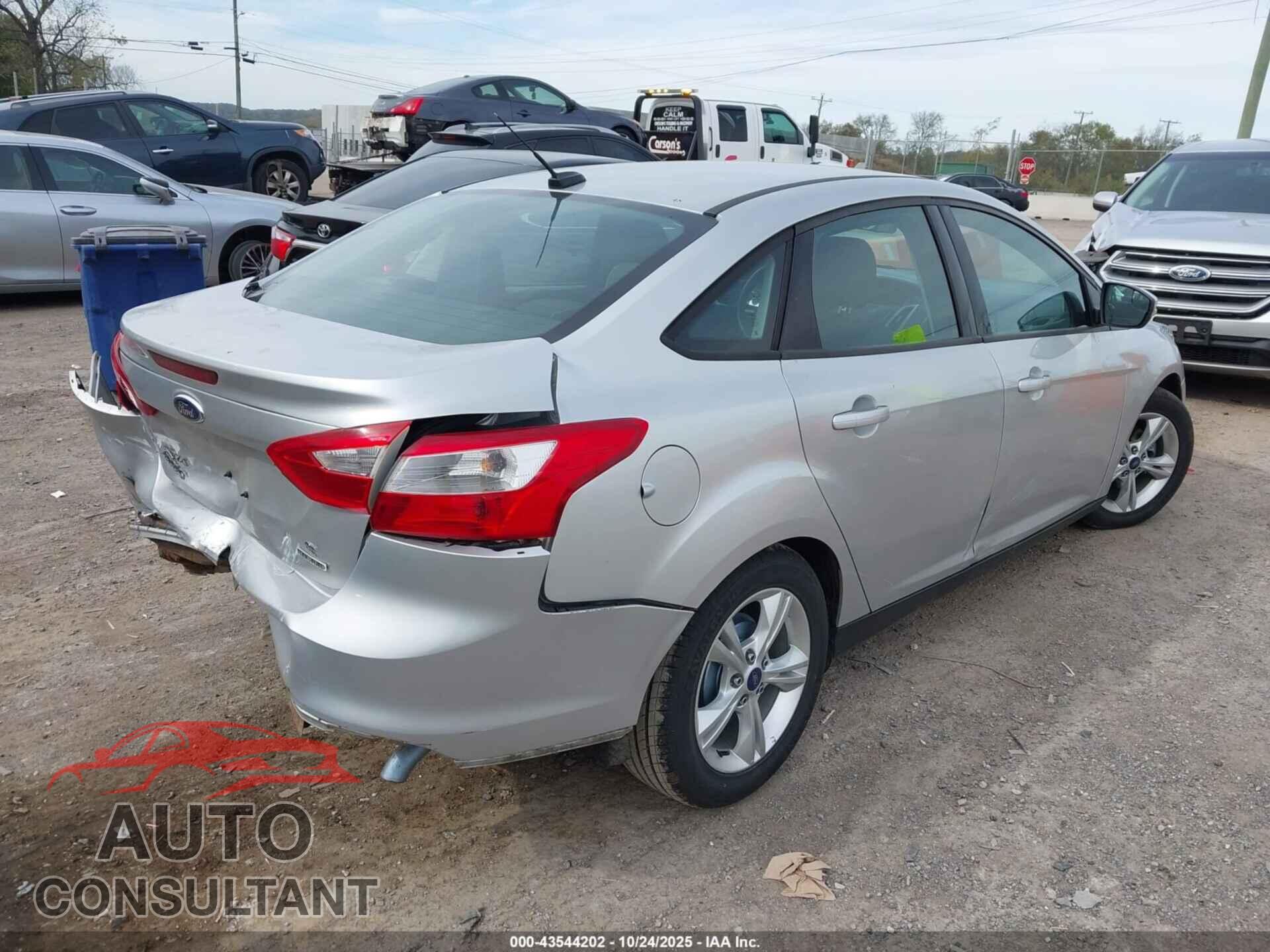 FORD FOCUS 2014 - 1FADP3F23EL133239