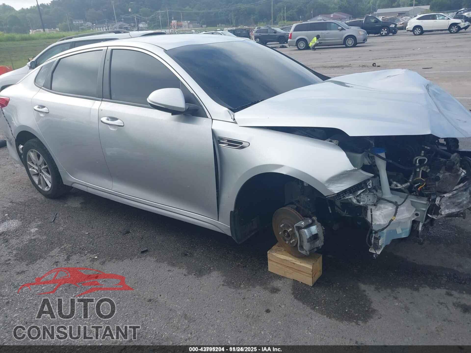 KIA OPTIMA 2017 - 5XXGT4L3XHG160271