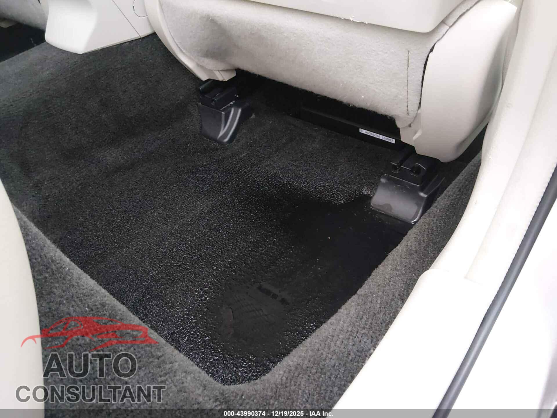 SUBARU OUTBACK 2014 - 4S4BRBLC2E3315996