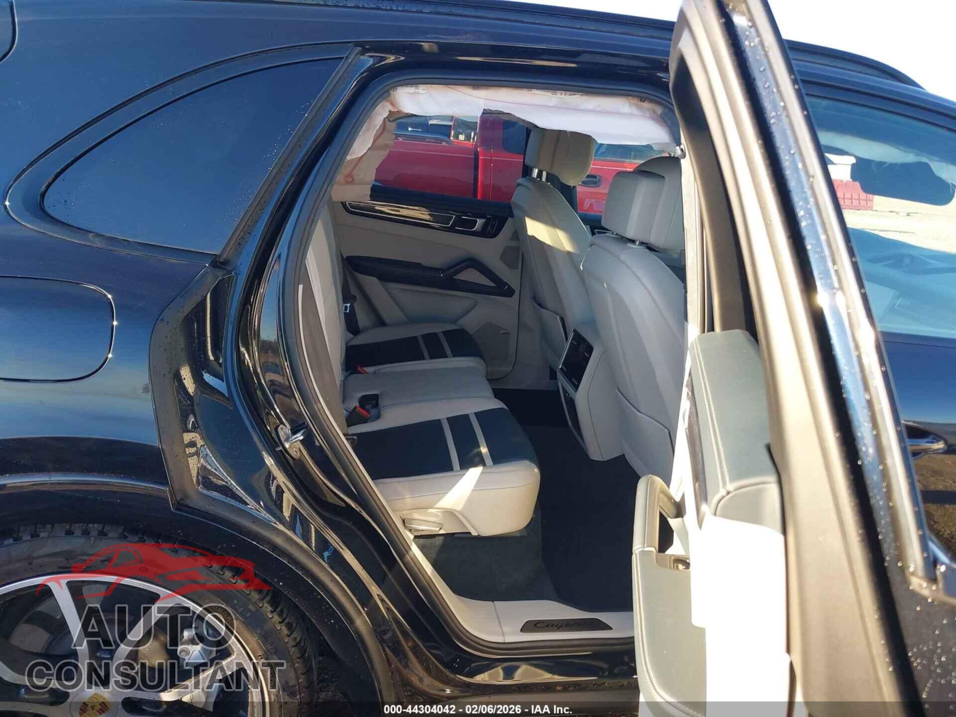 PORSCHE CAYENNE 2021 - WP1AG2AY5MDA33945