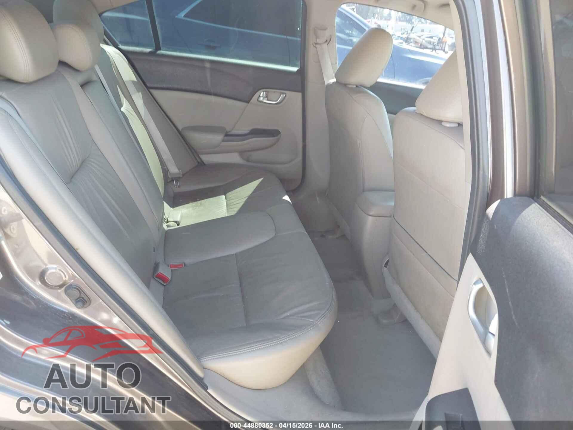 HONDA CIVIC 2012 - 2HGFB2F99CH552460