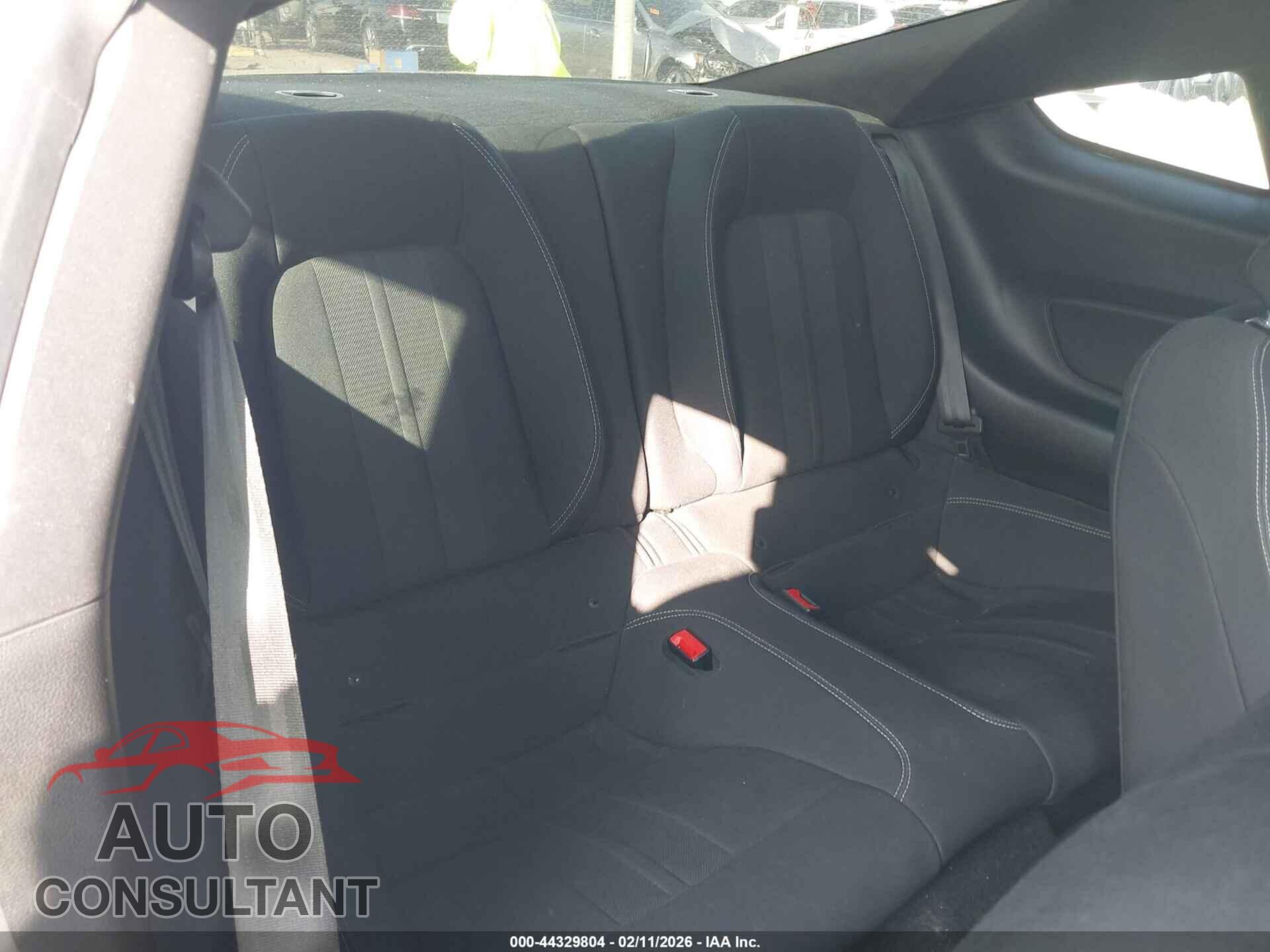 FORD MUSTANG 2019 - 1FA6P8TH2K5117984