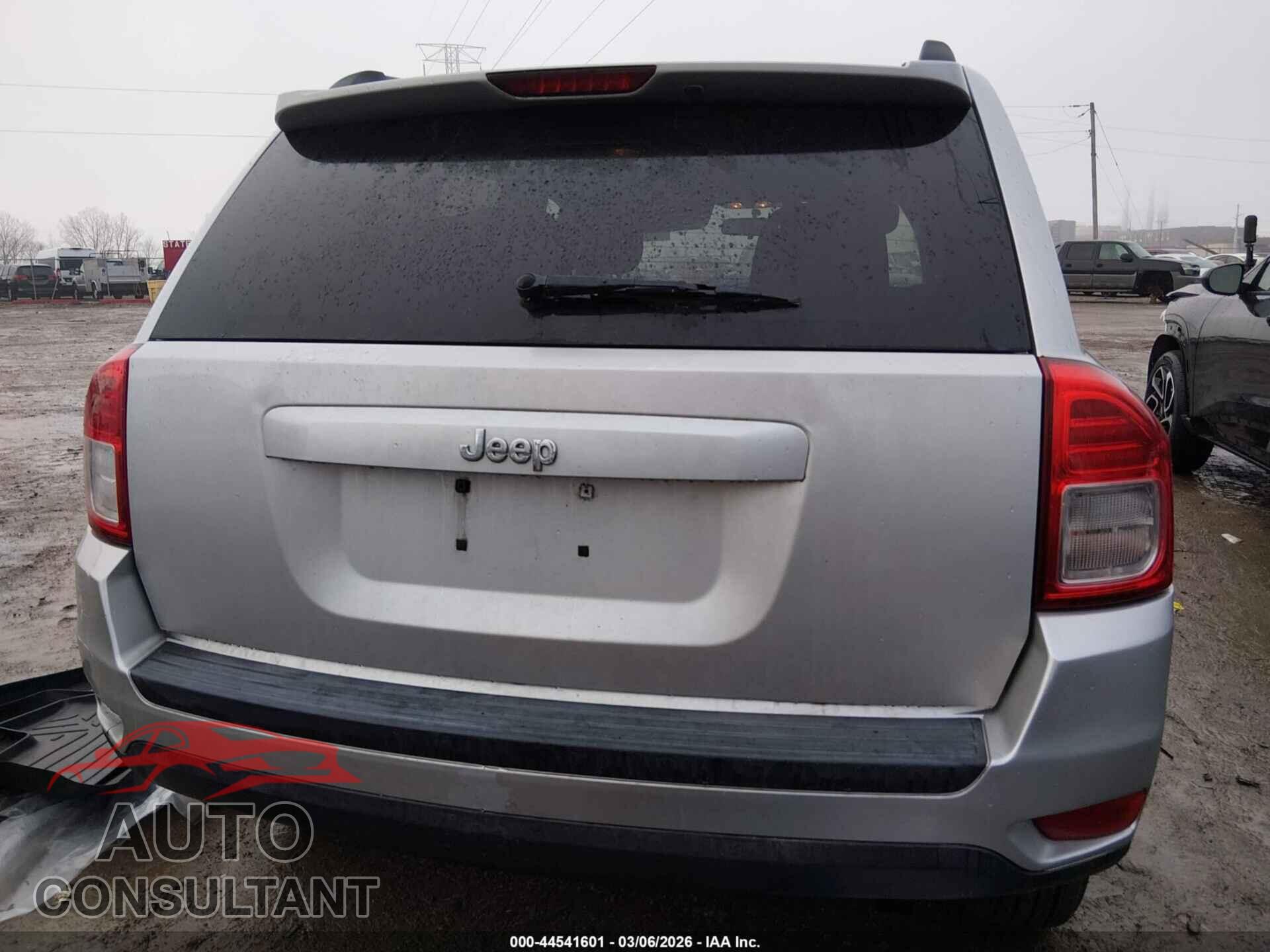 JEEP COMPASS 2011 - 1J4NT1FA9BD138564