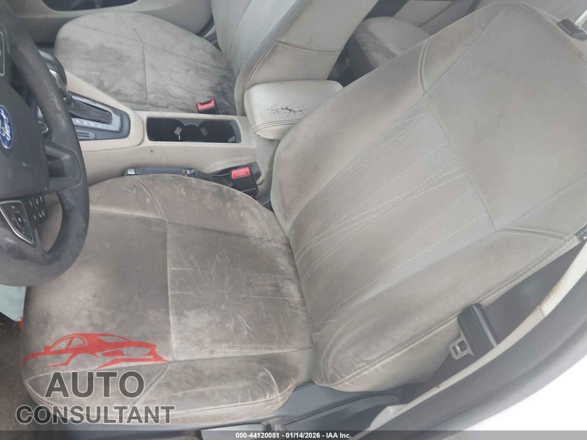 FORD FOCUS 2017 - 1FADP3F29HL269766